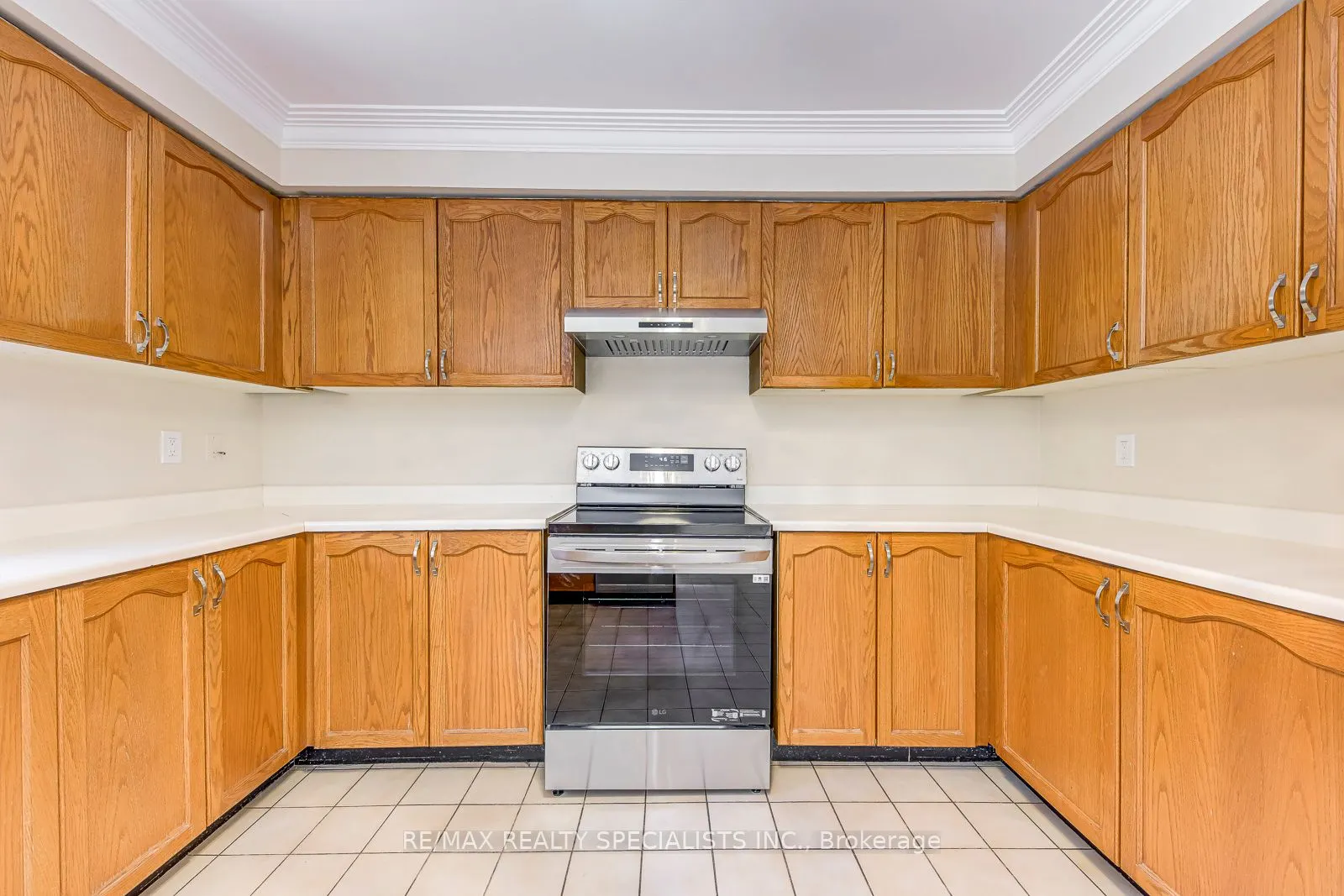 102 Sunforest Drive