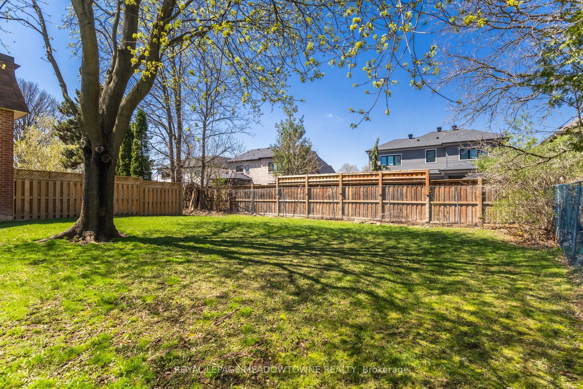 235 Bronte Street #43