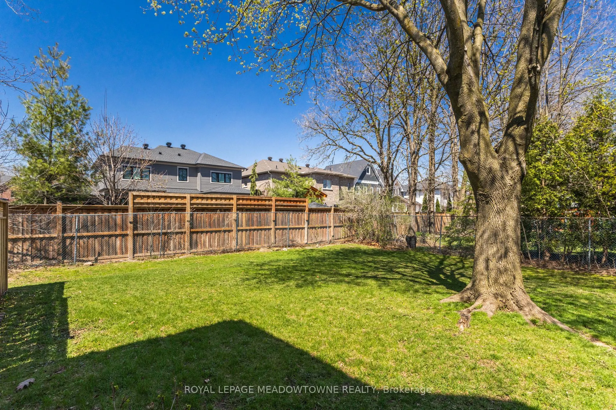 235 Bronte Street #43