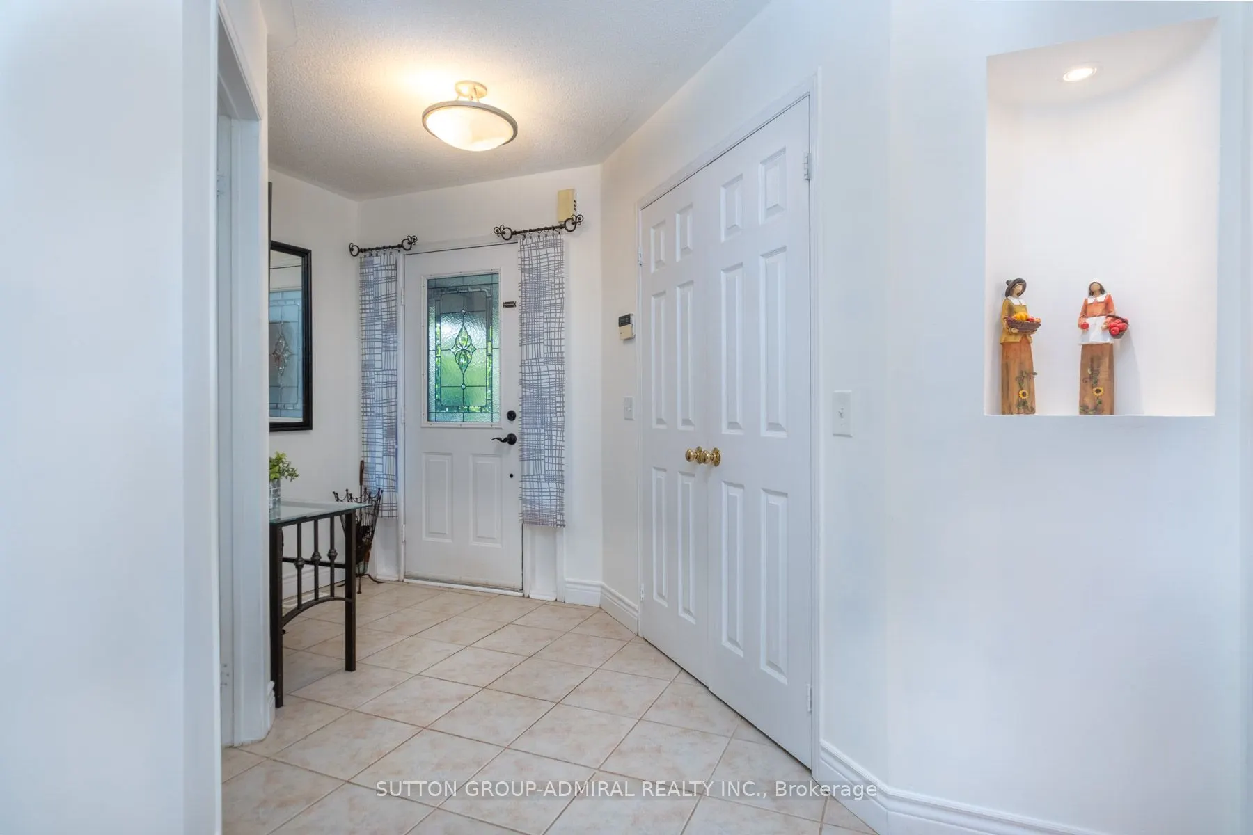 43 Crestridge Drive