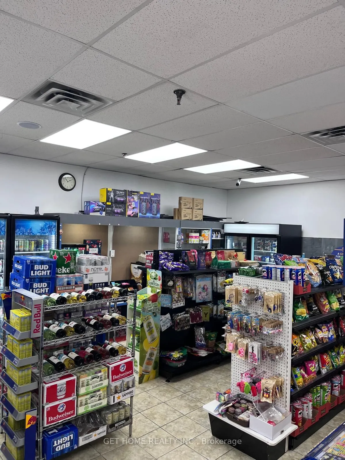 4665 Central Parkway E #9