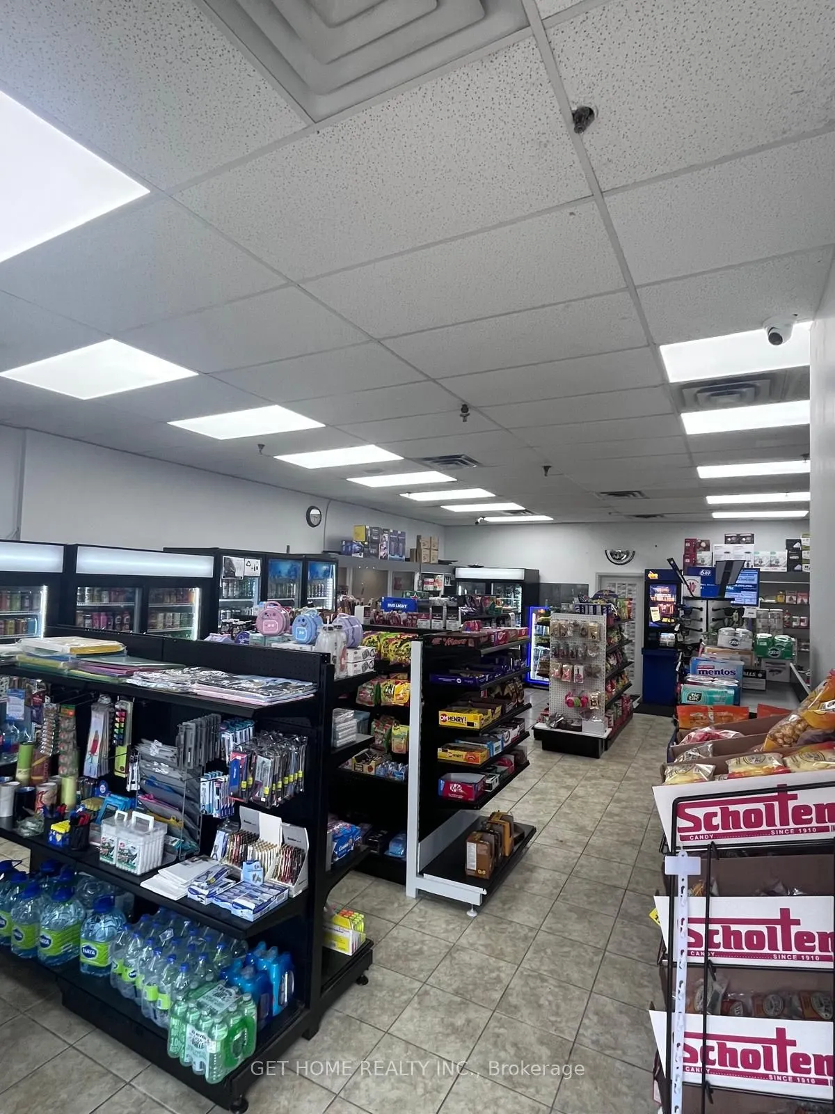 4665 Central Parkway E #9