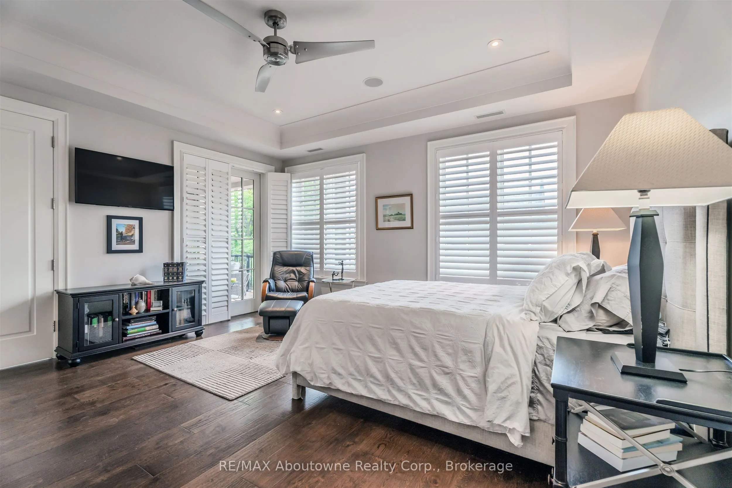 253 Church Street #402