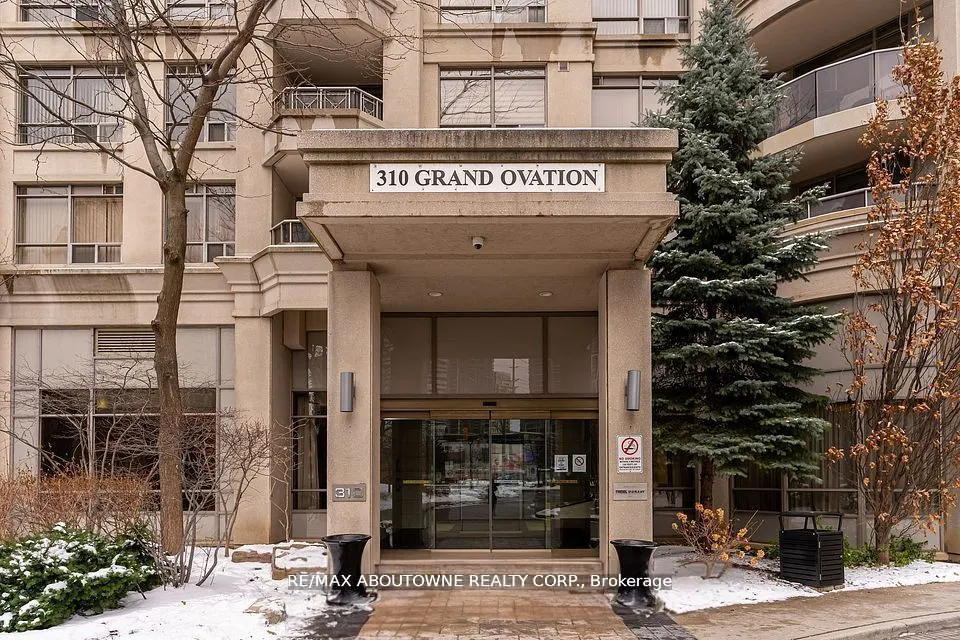 310 Burnhamthorpe Road W #401