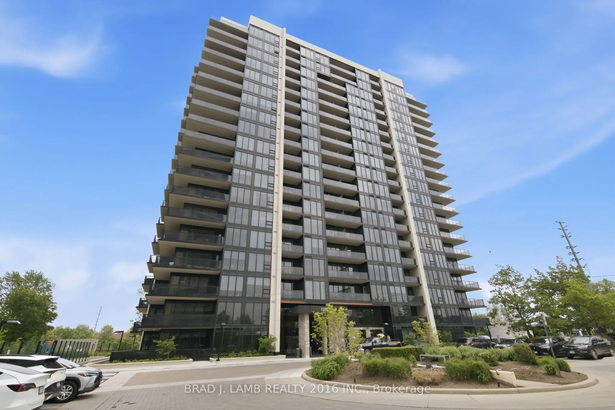 1035 Southdown Road #1204