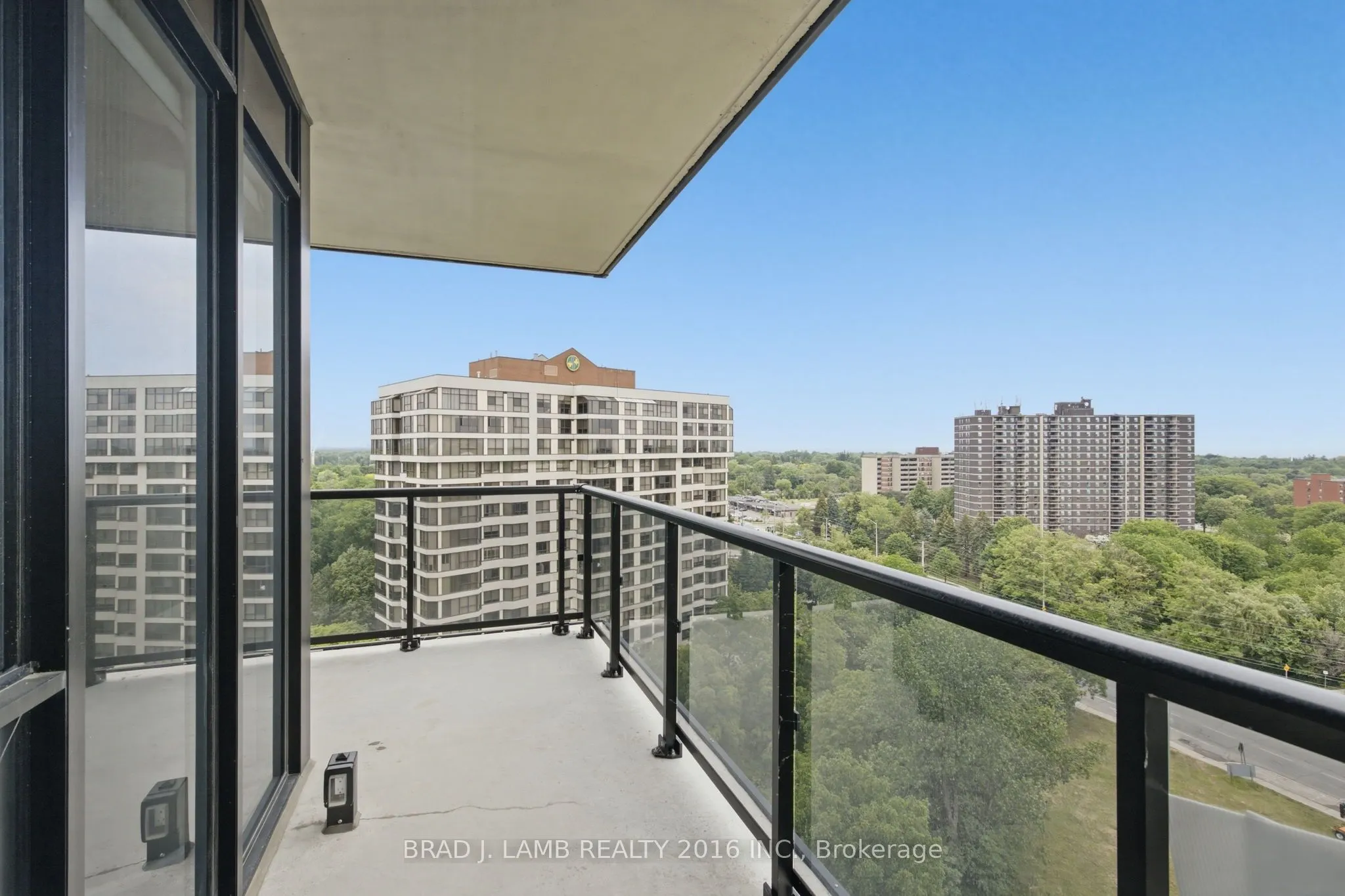 1035 Southdown Road #1204