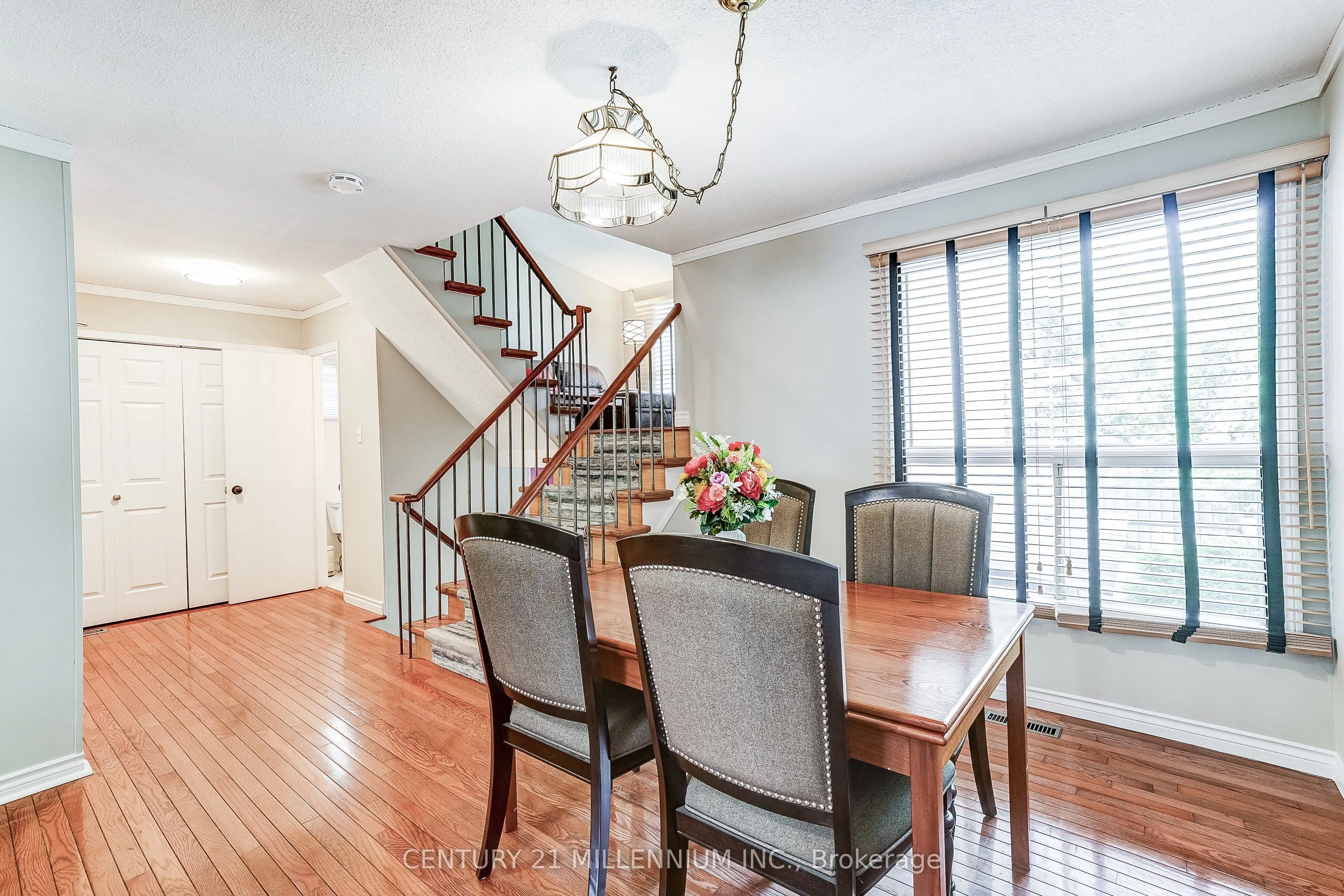 82 Horton Crescent