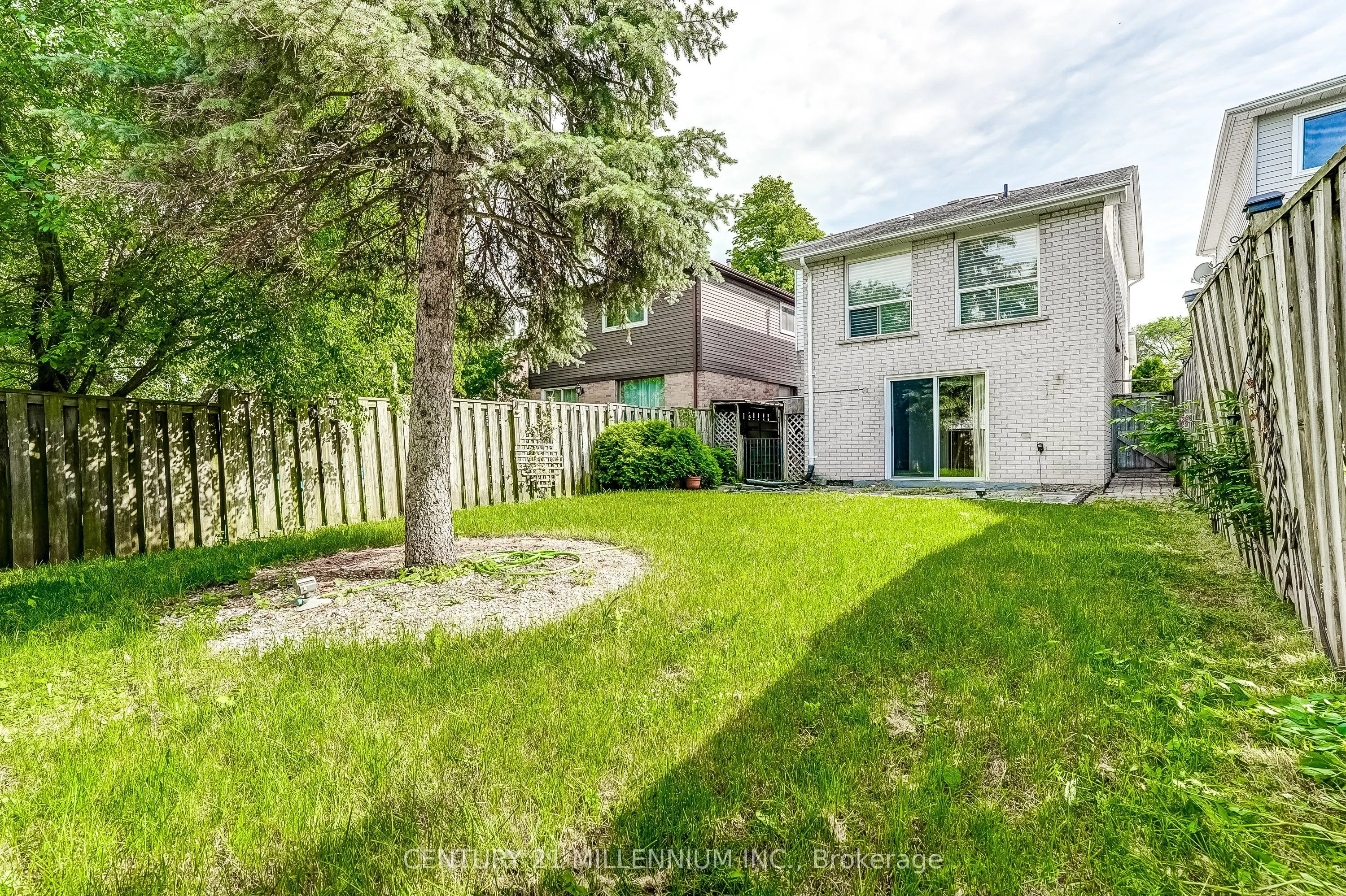 82 Horton Crescent