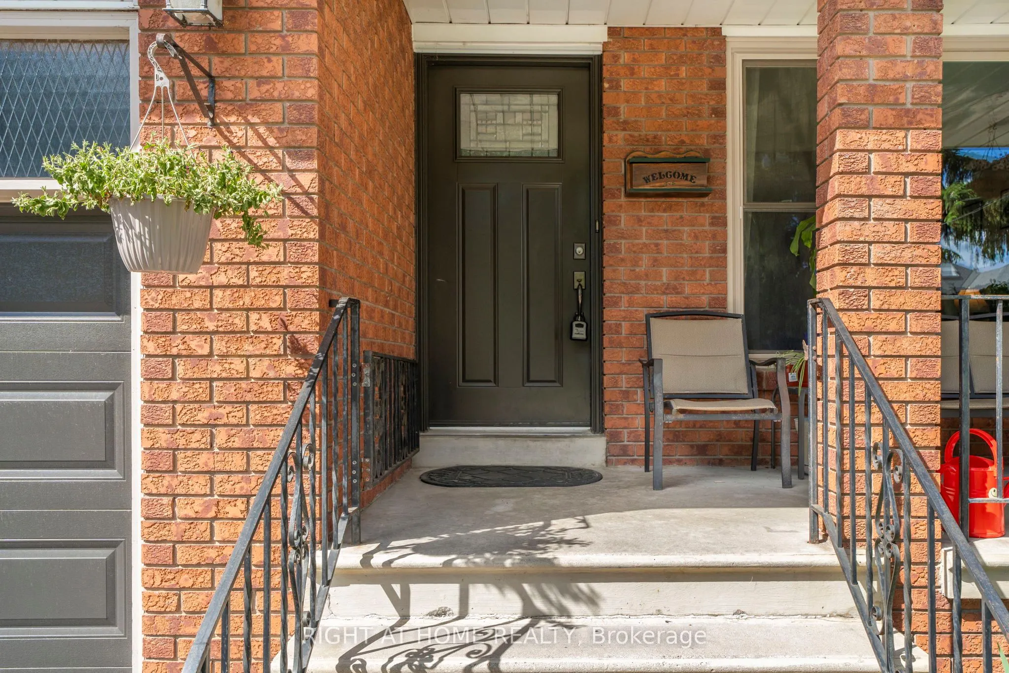 33 Benson Avenue