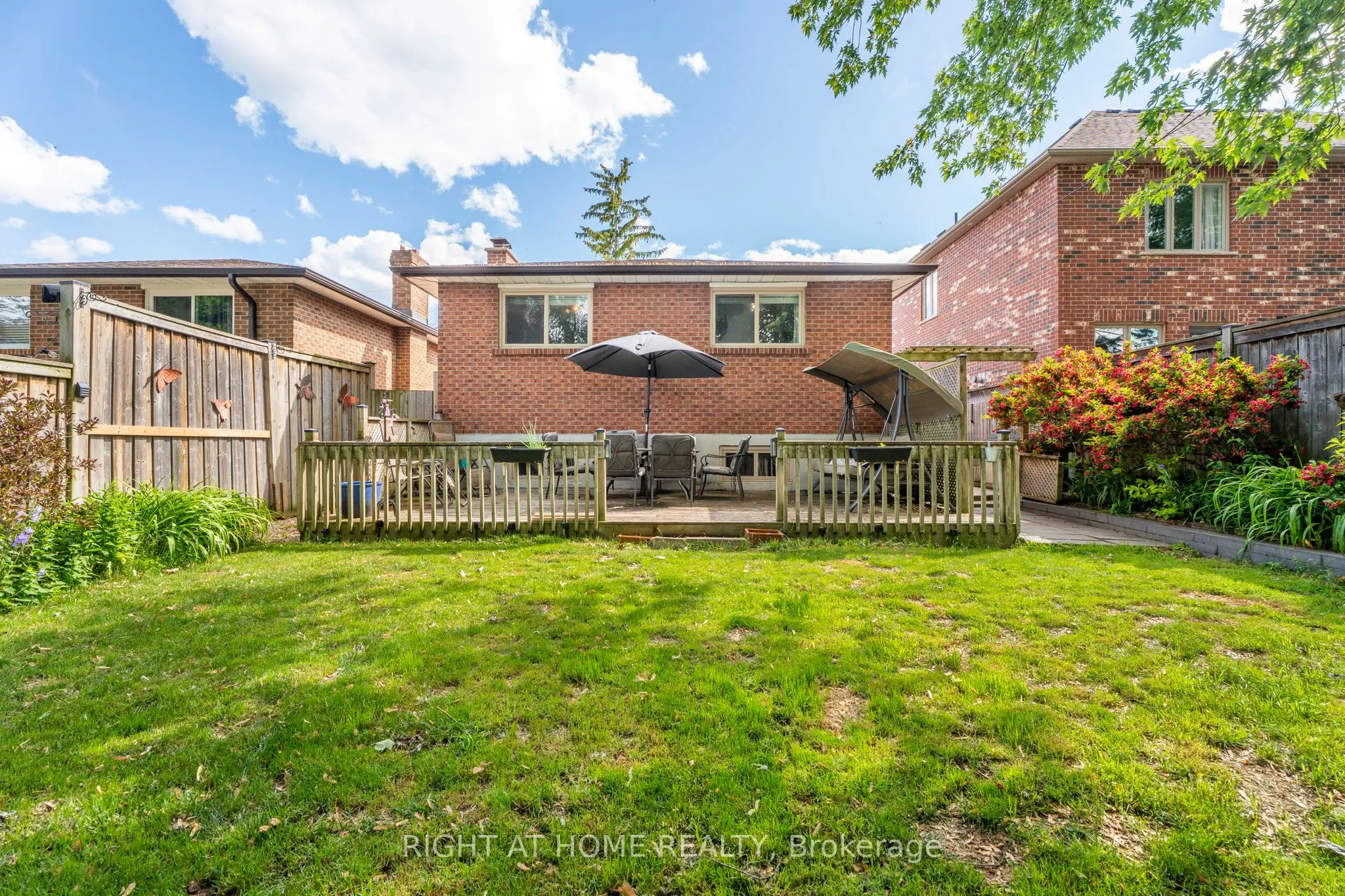 33 Benson Avenue