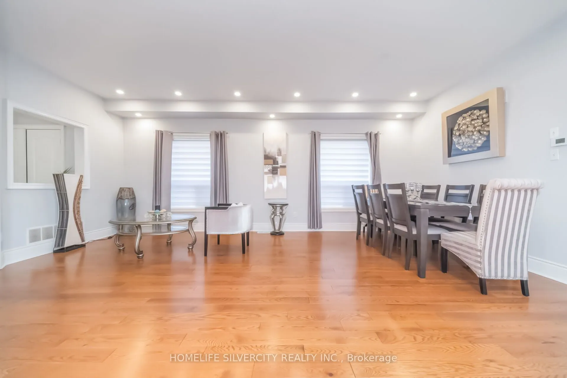 15 Newark Way