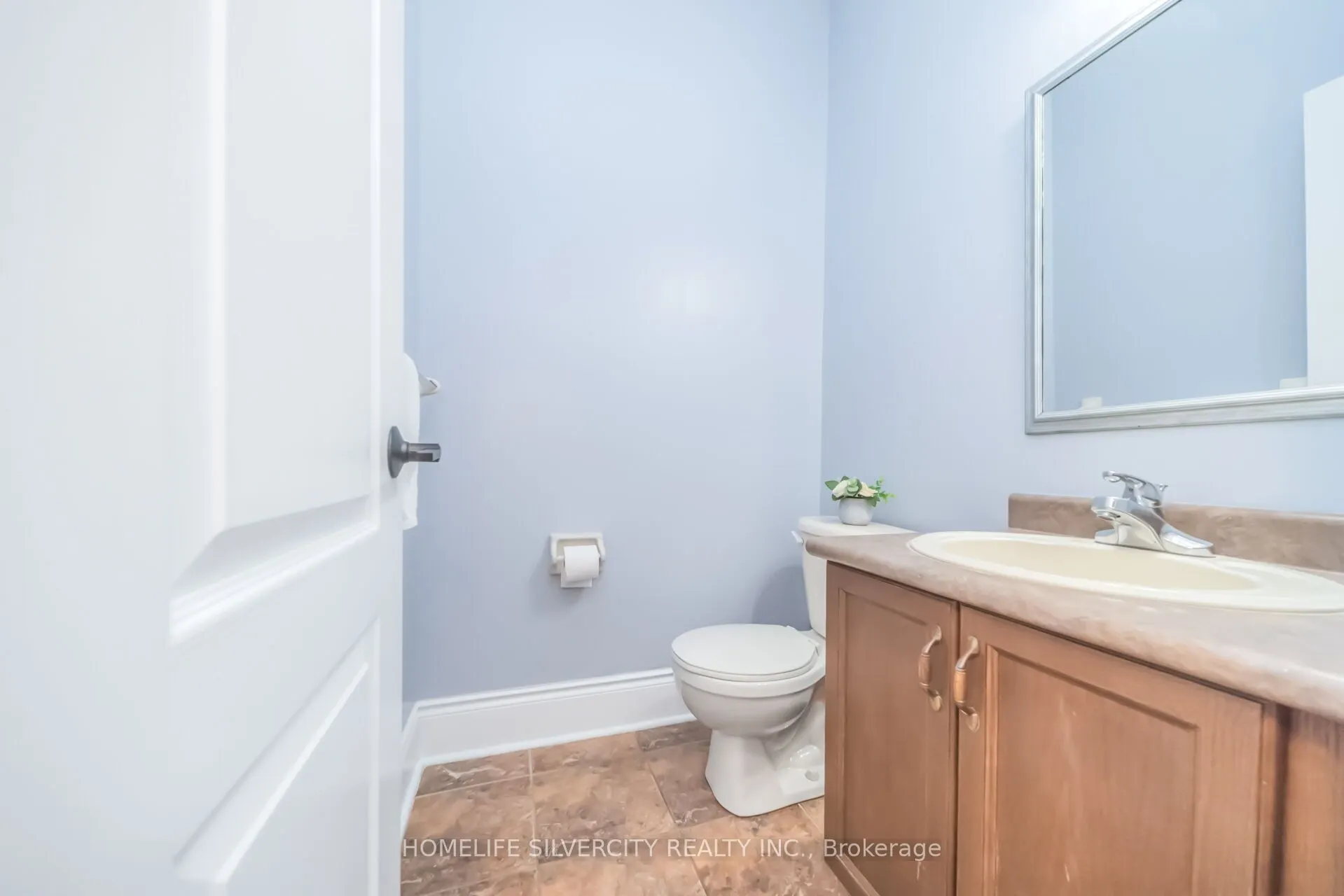 15 Newark Way