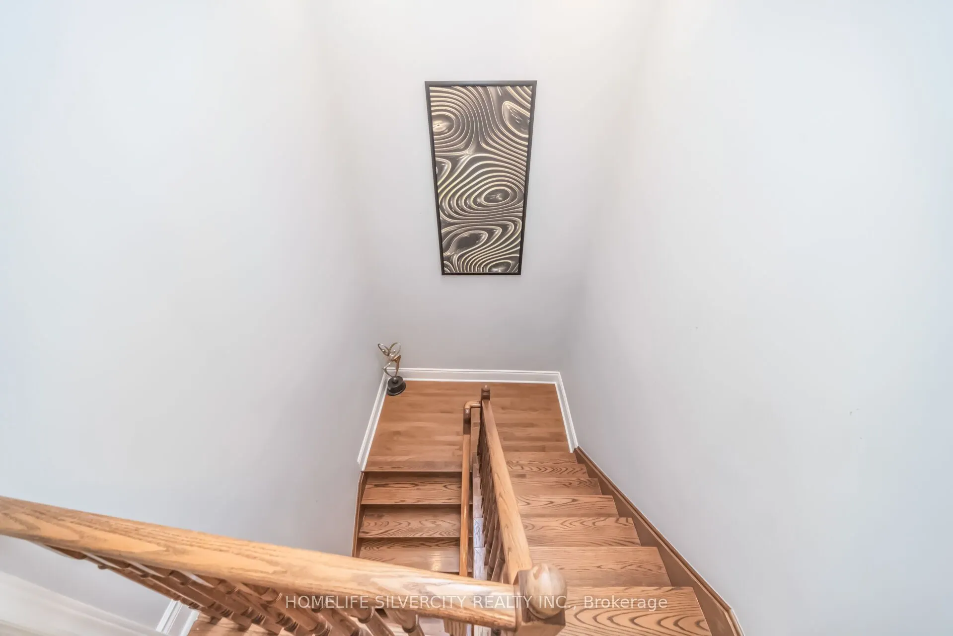 15 Newark Way
