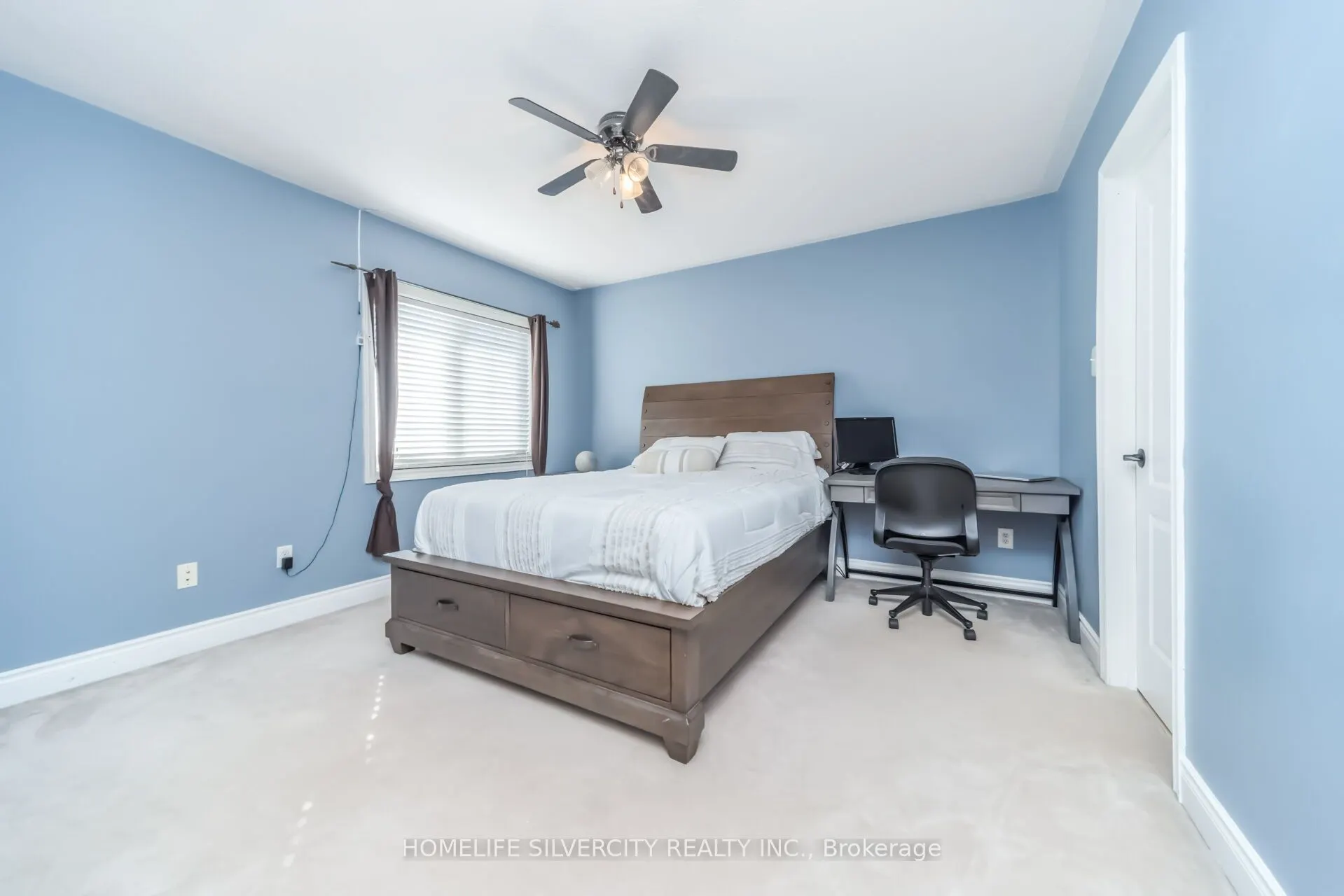 15 Newark Way