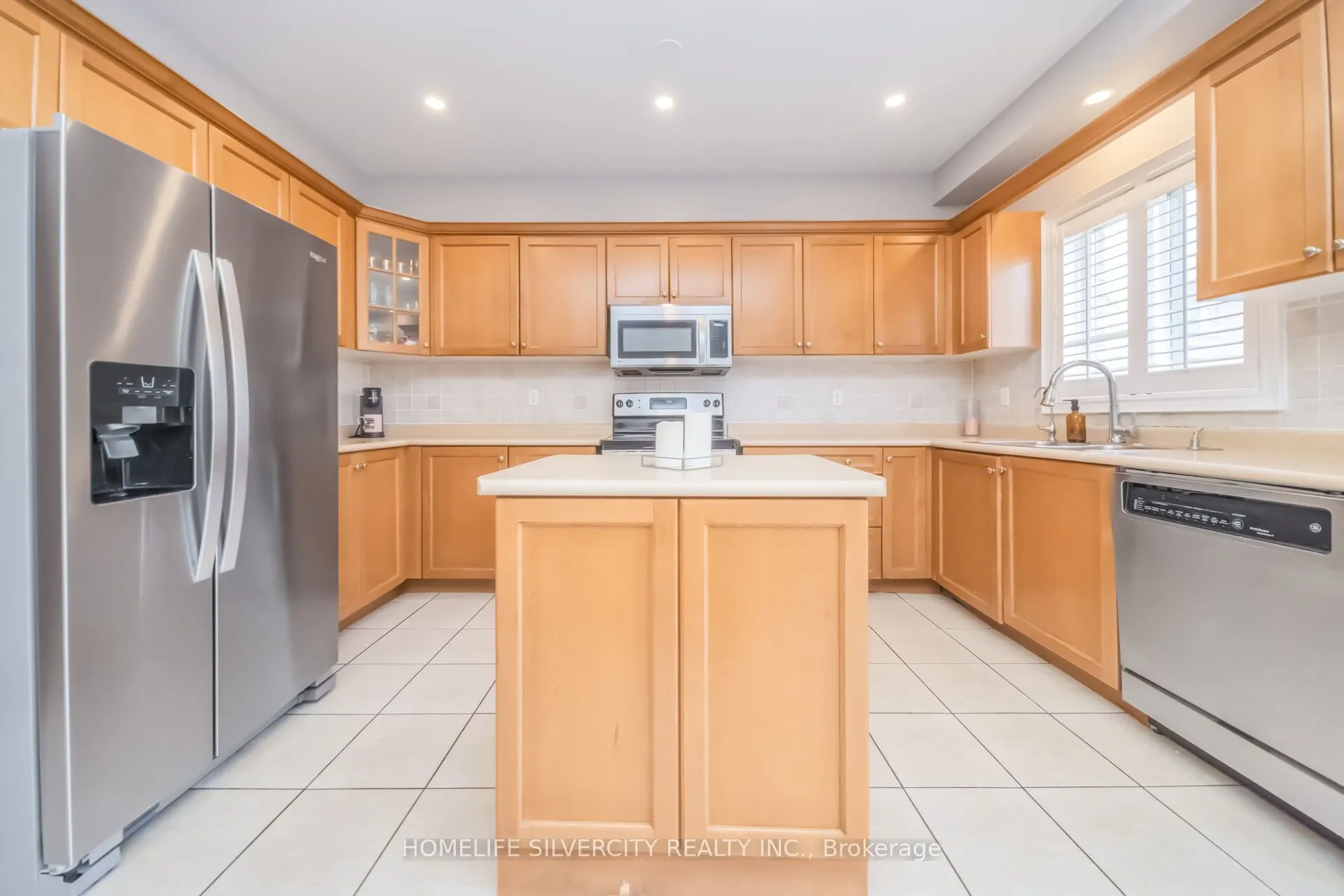 15 Newark Way