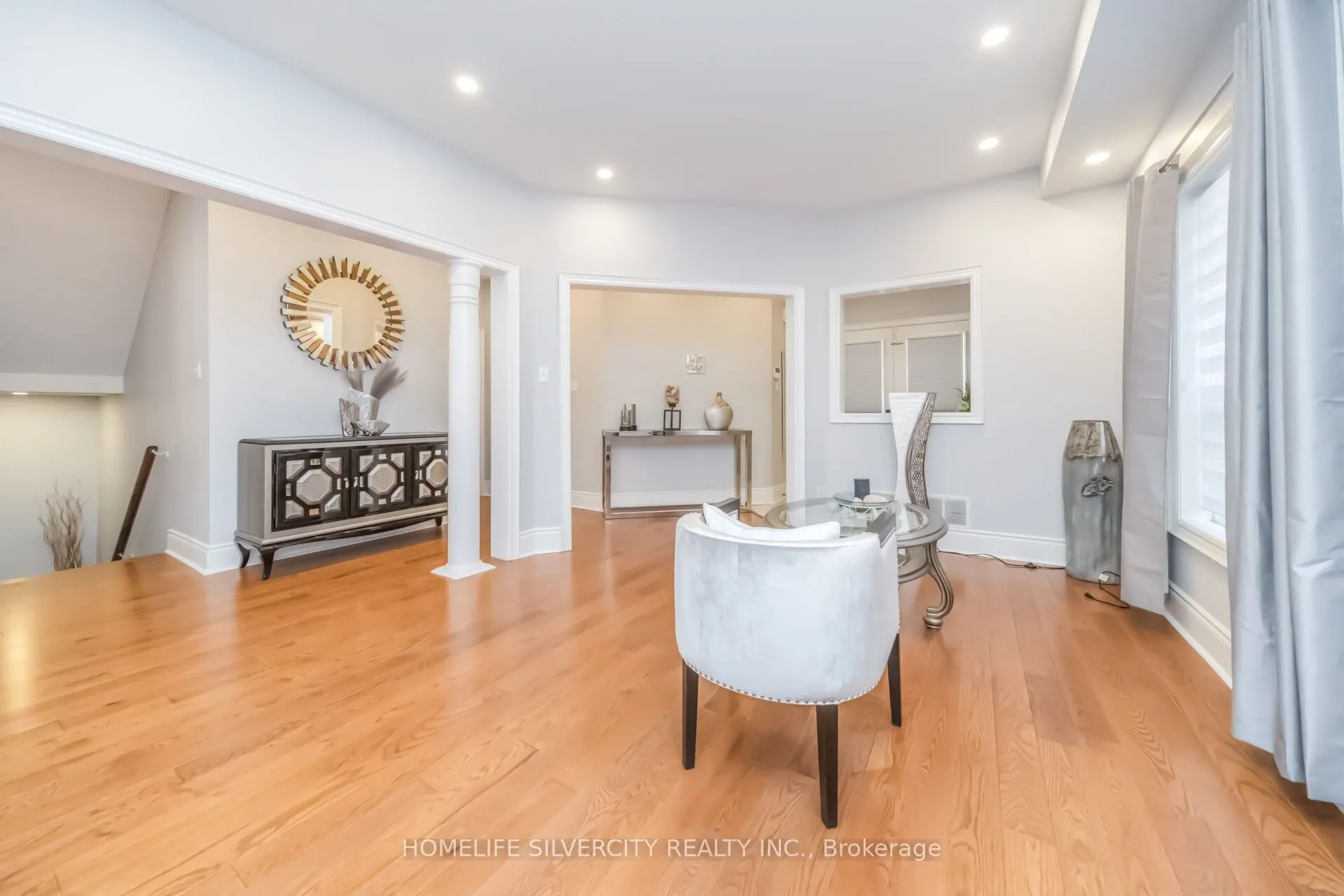 15 Newark Way