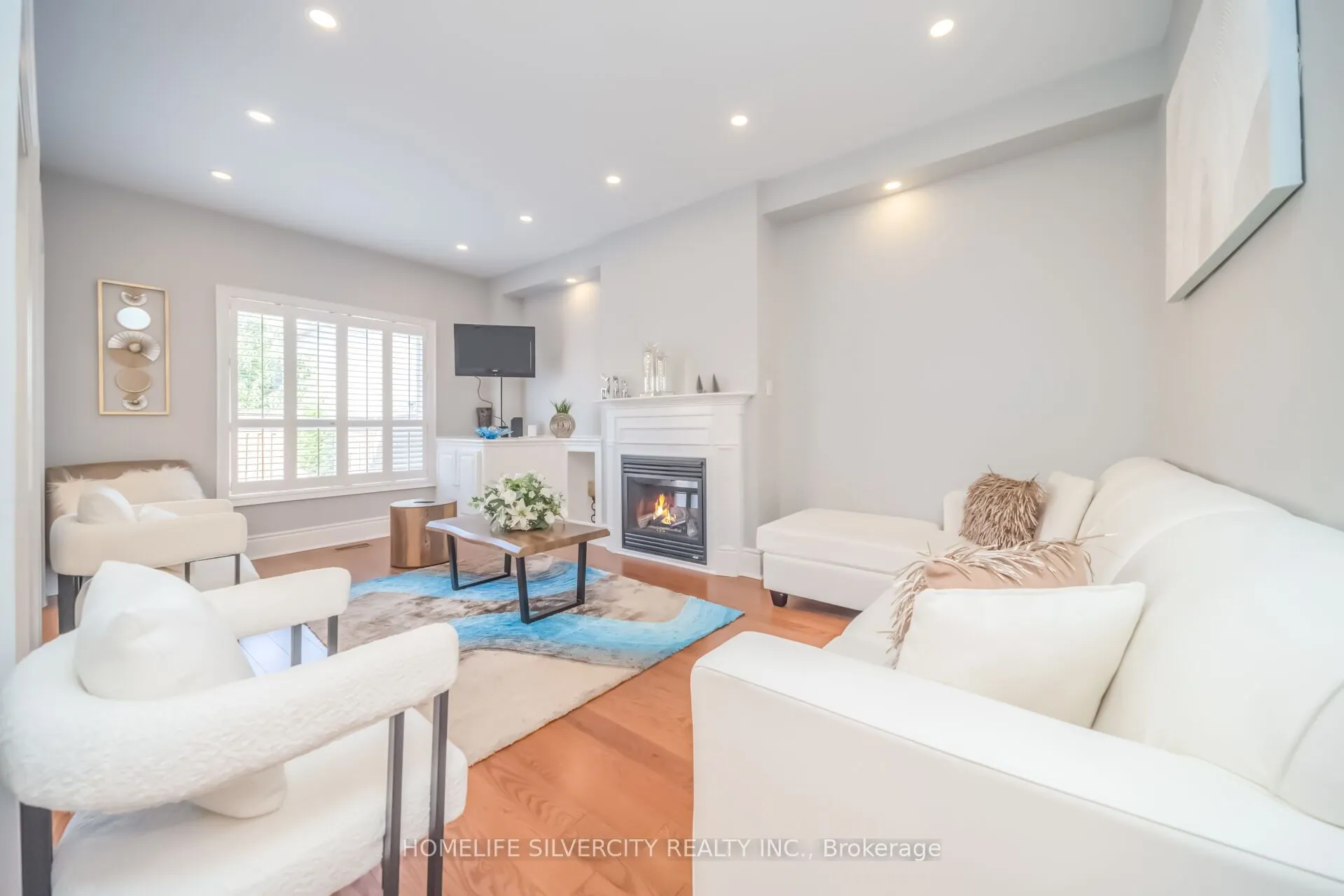 15 Newark Way