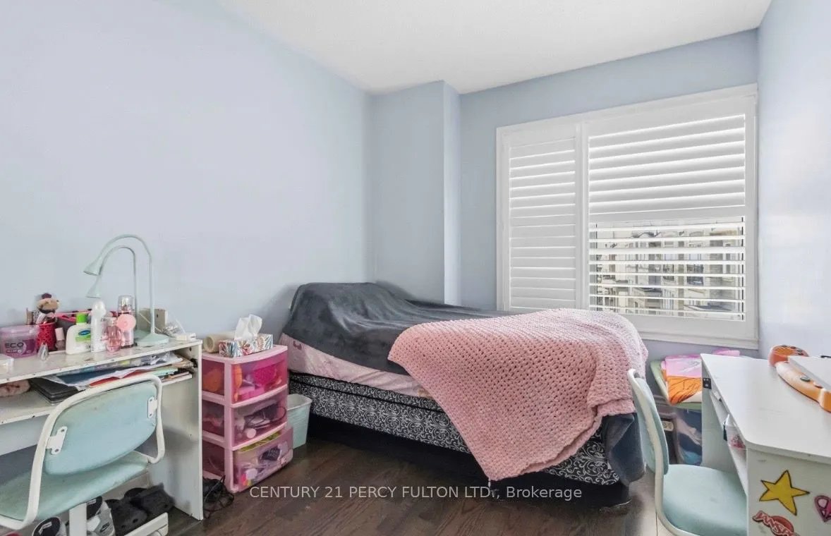 3050 Erin Centre Boulevard #67