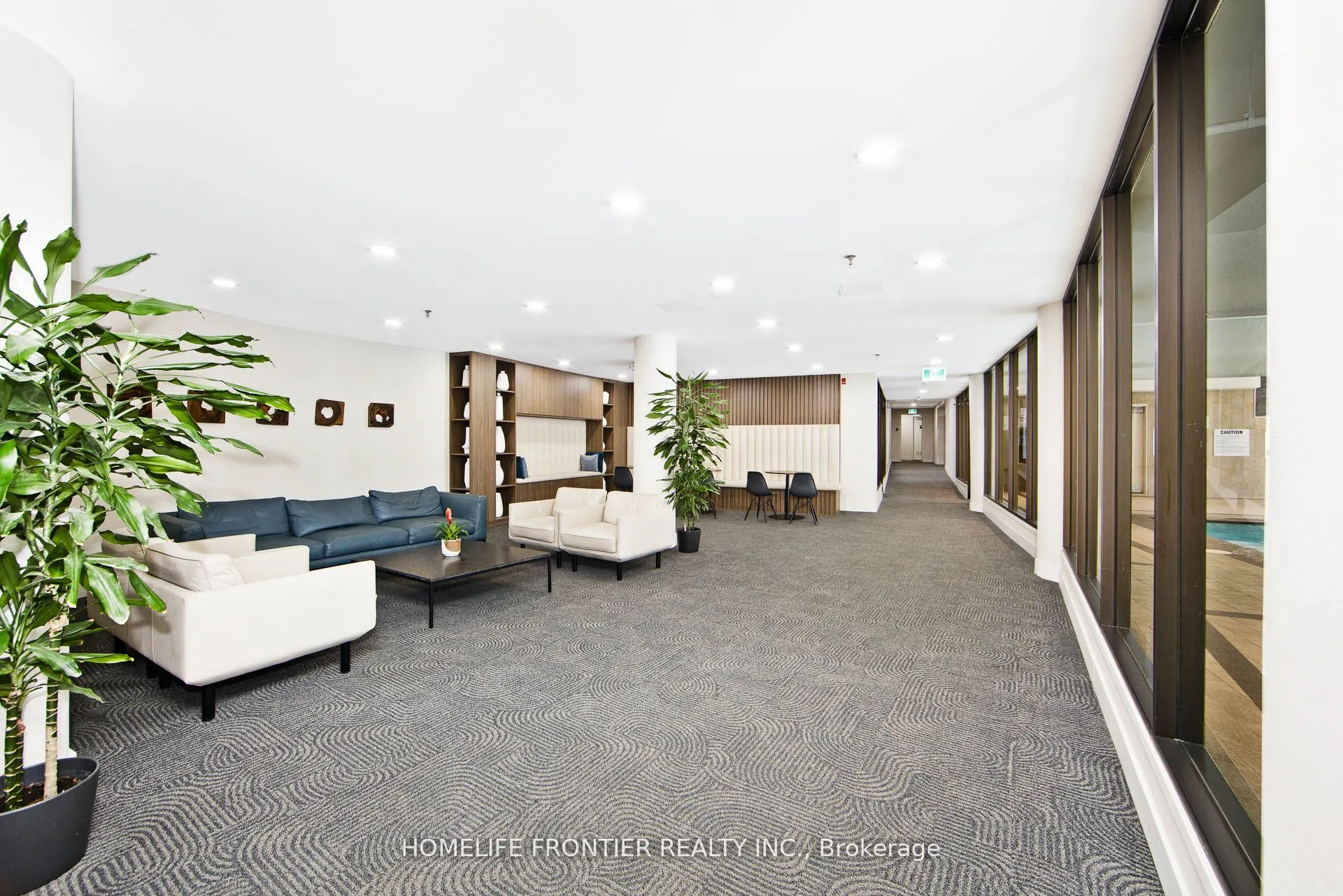 22 Southport Street #440