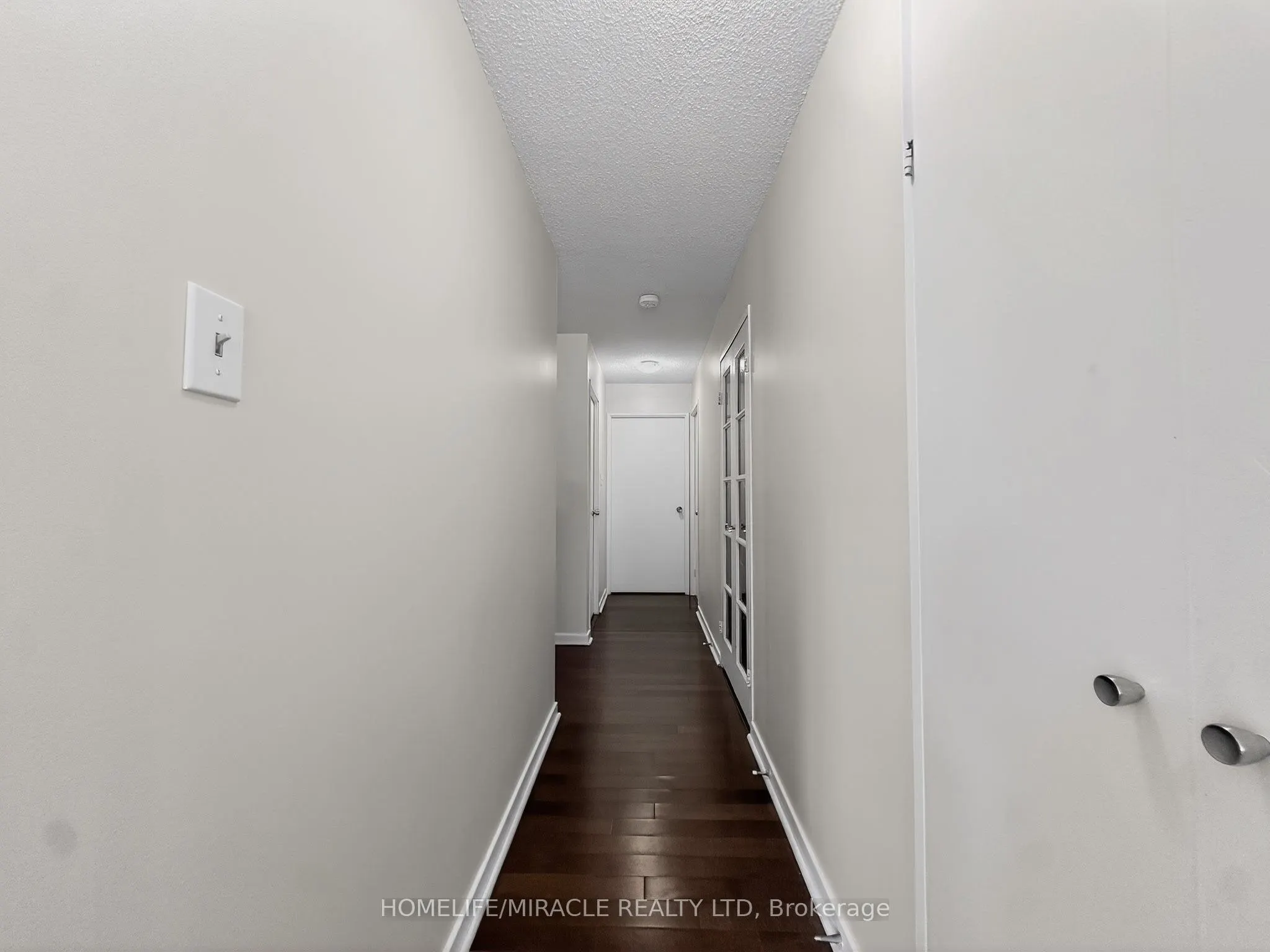 1580 Mississauga valley Boulevard #412
