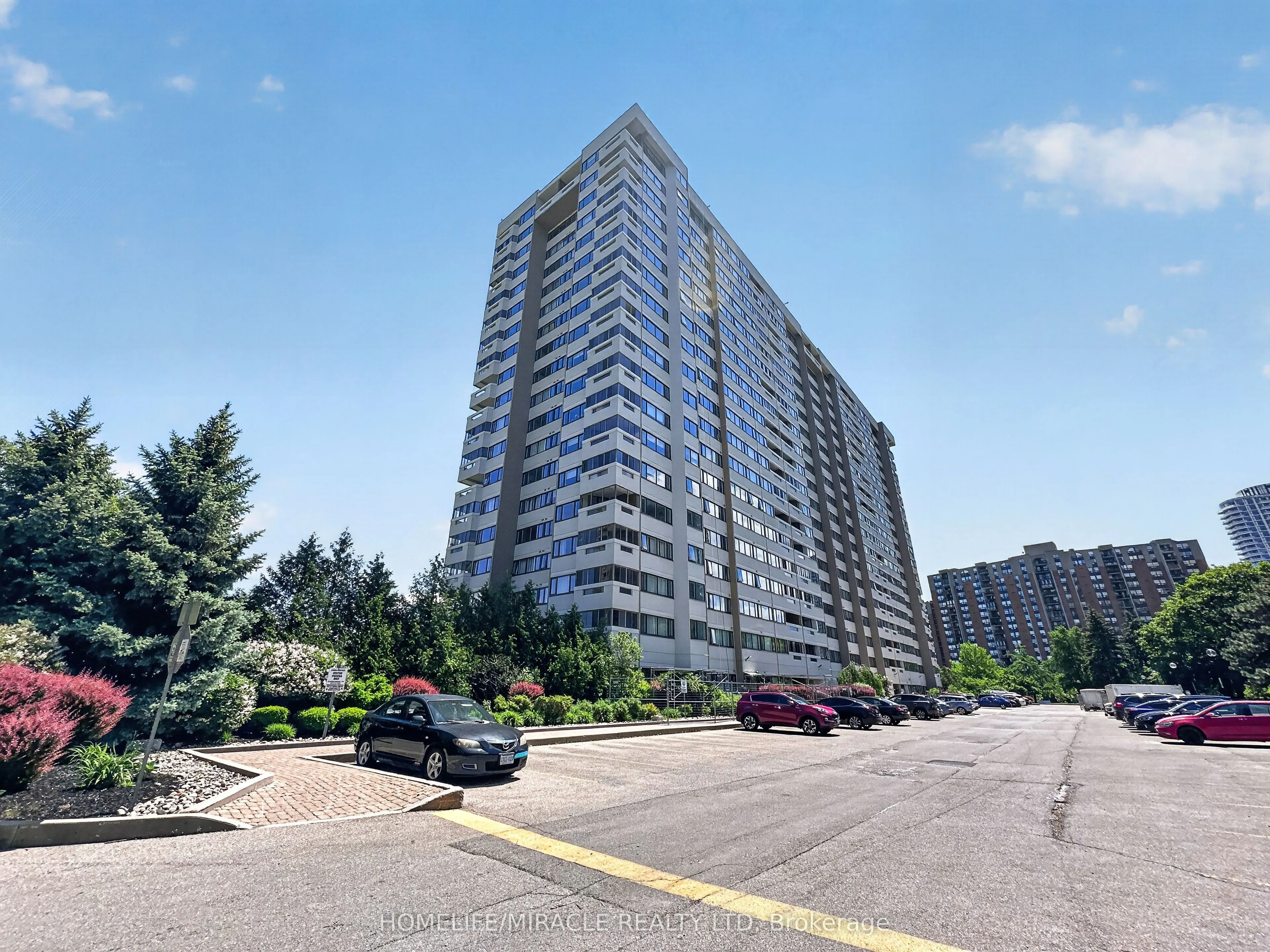 1580 Mississauga valley Boulevard #412