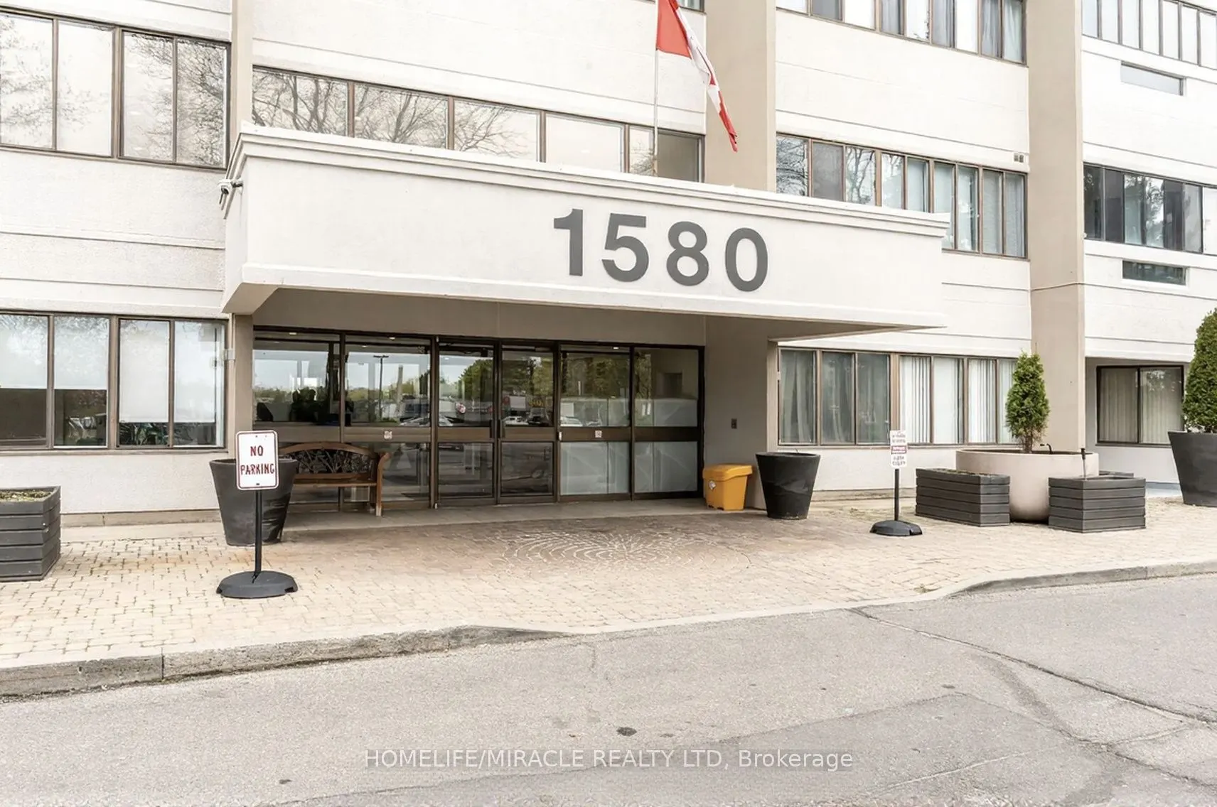 1580 Mississauga valley Boulevard #412