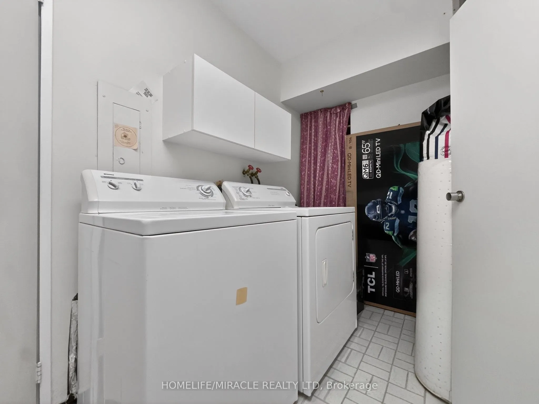 1580 Mississauga valley Boulevard #412
