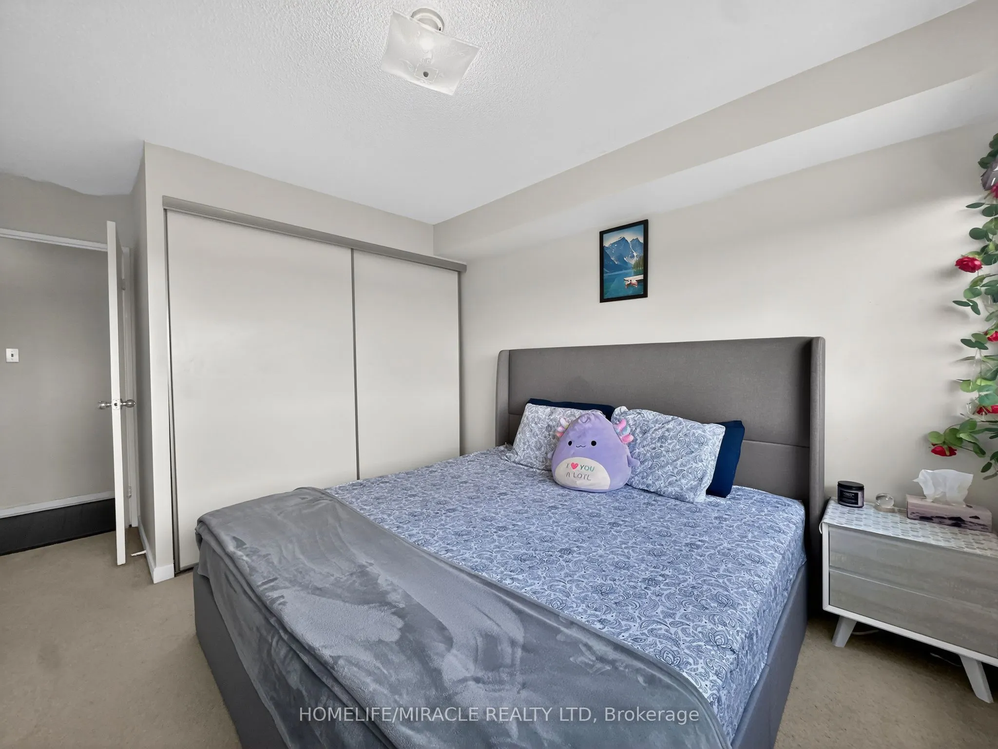 1580 Mississauga valley Boulevard #412