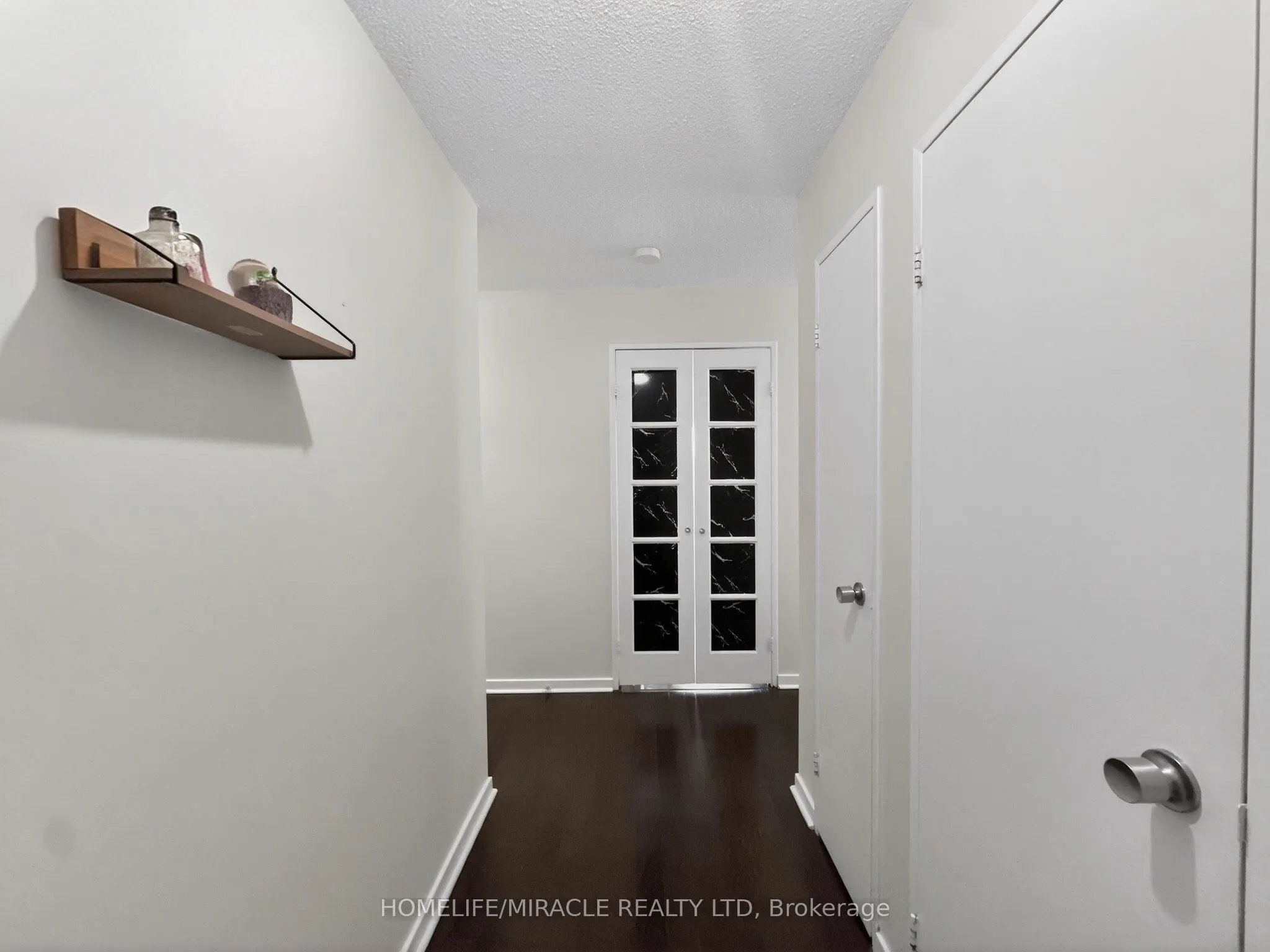 1580 Mississauga valley Boulevard #412