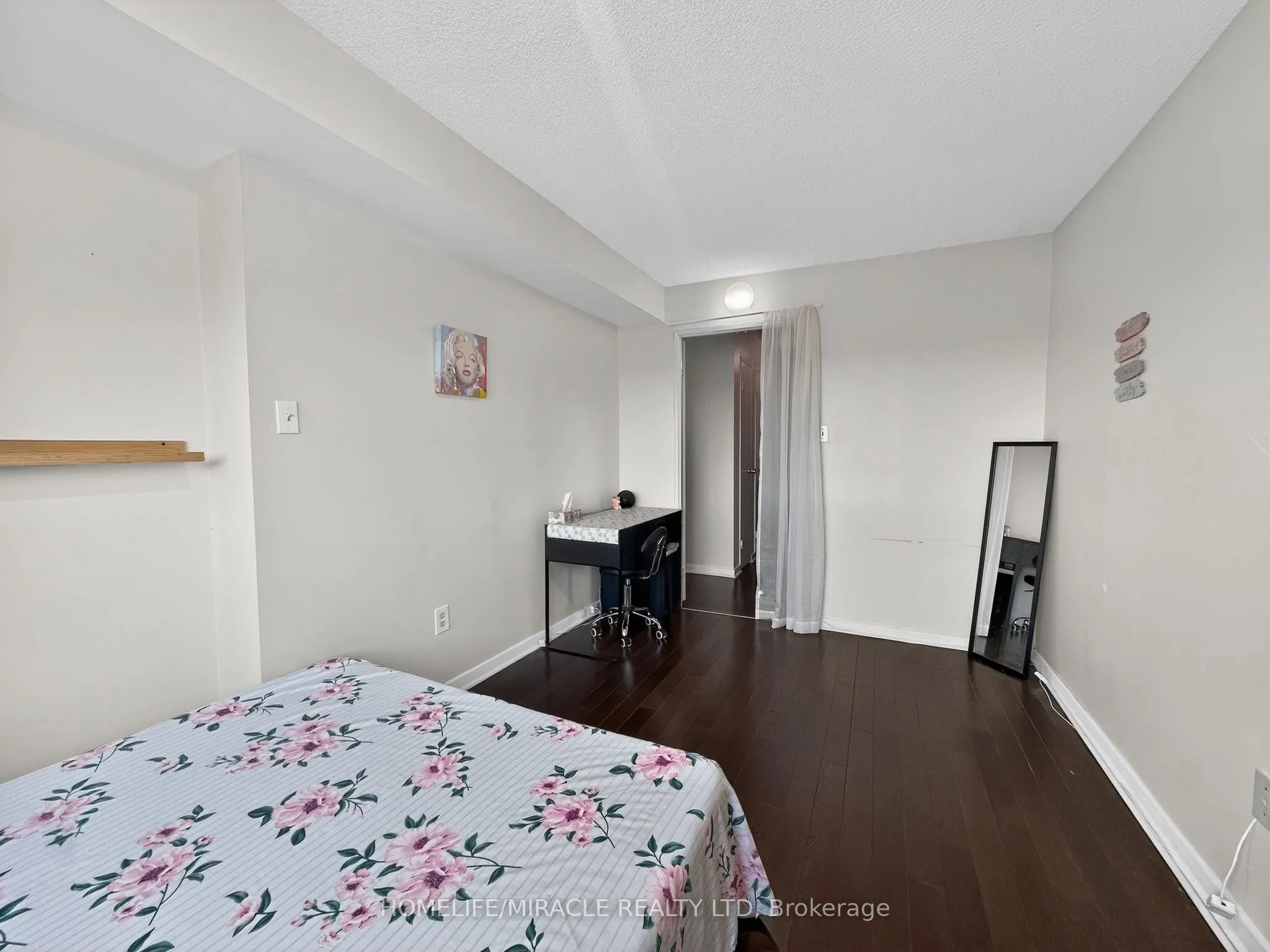 1580 Mississauga valley Boulevard #412