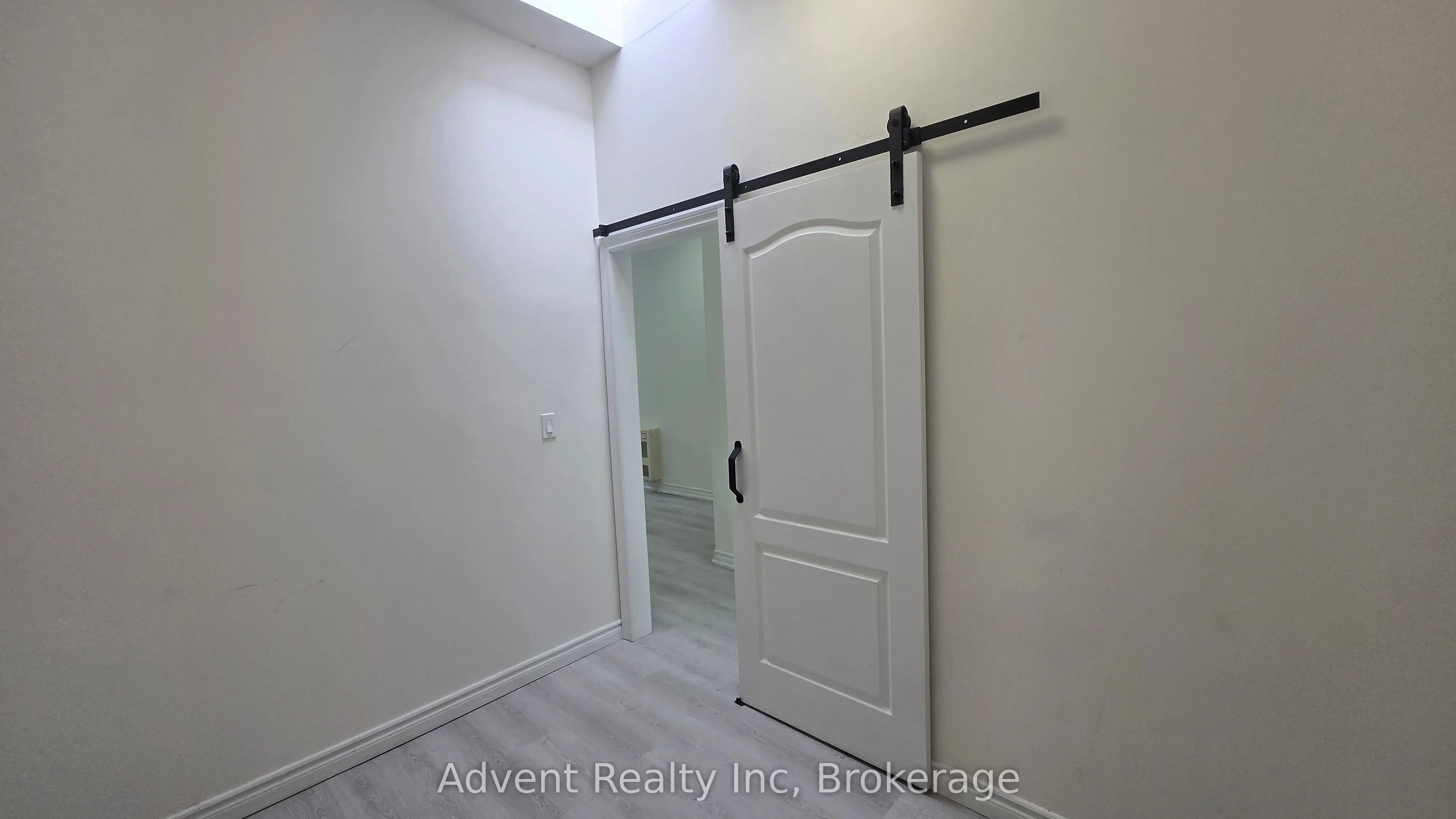 1454 Queen Street W