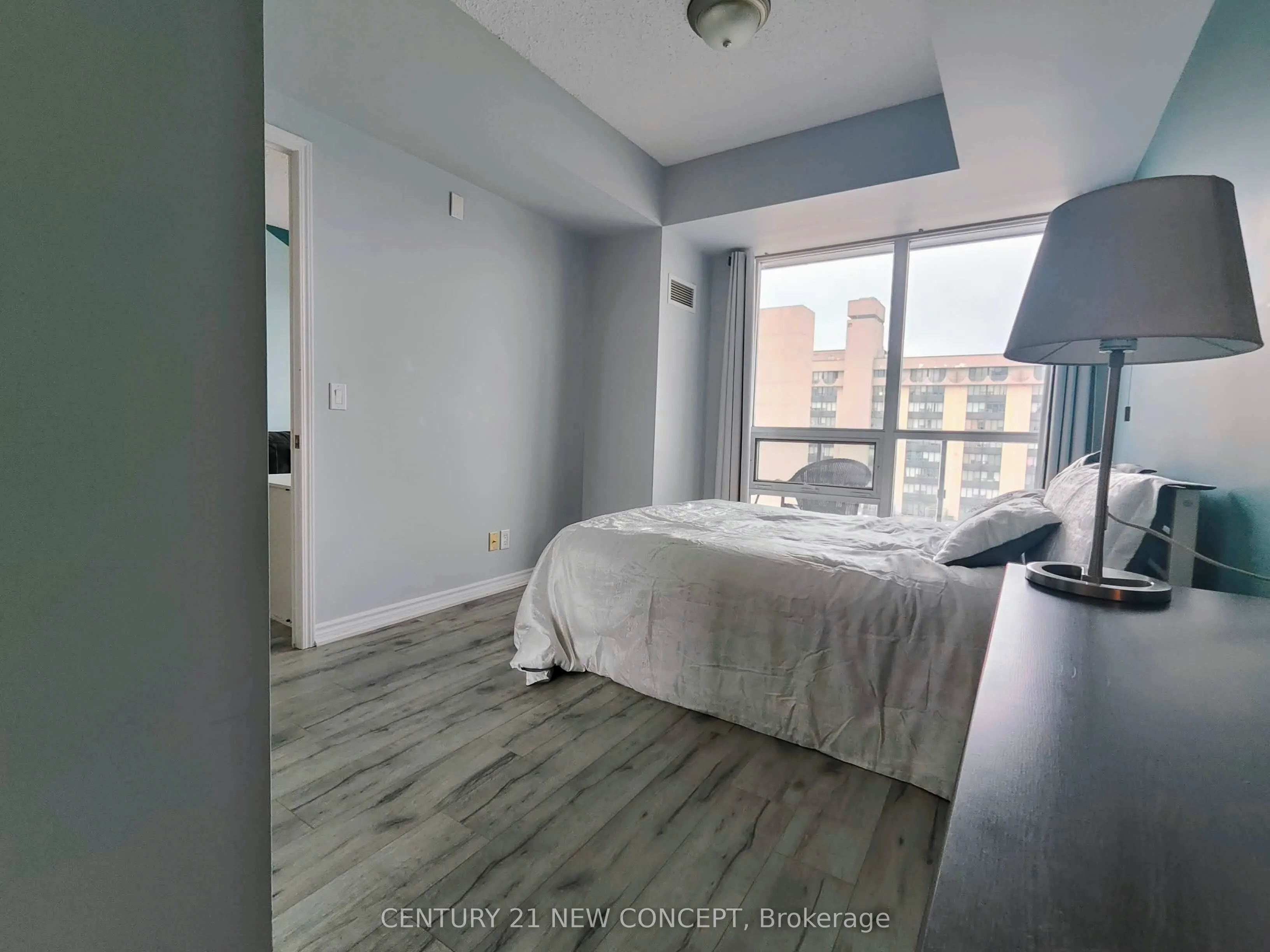 15 James Finlay Way #703