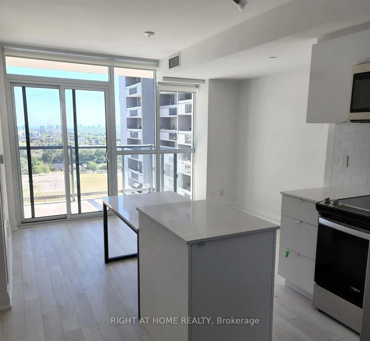 1461 Lawrence ave W Avenue #1801