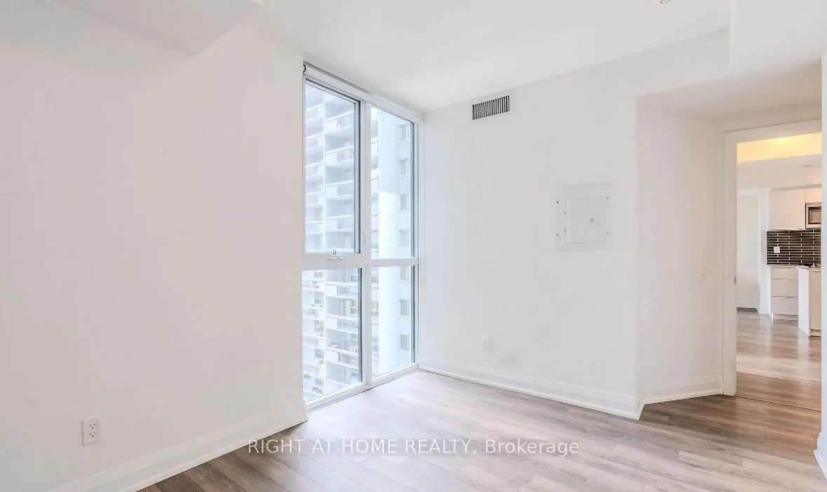 1461 Lawrence ave W Avenue #1801