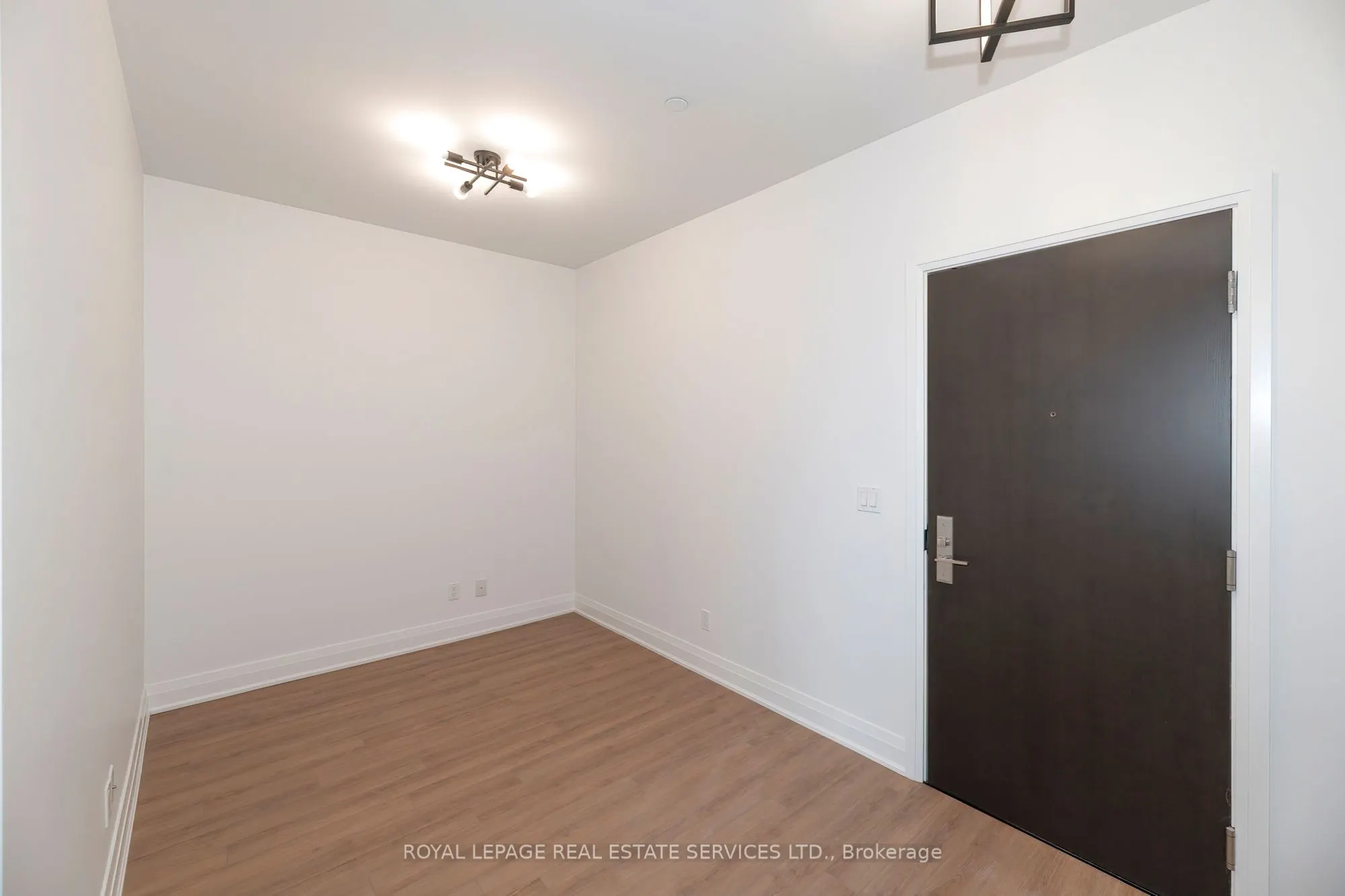 35 Fontenay Court #505
