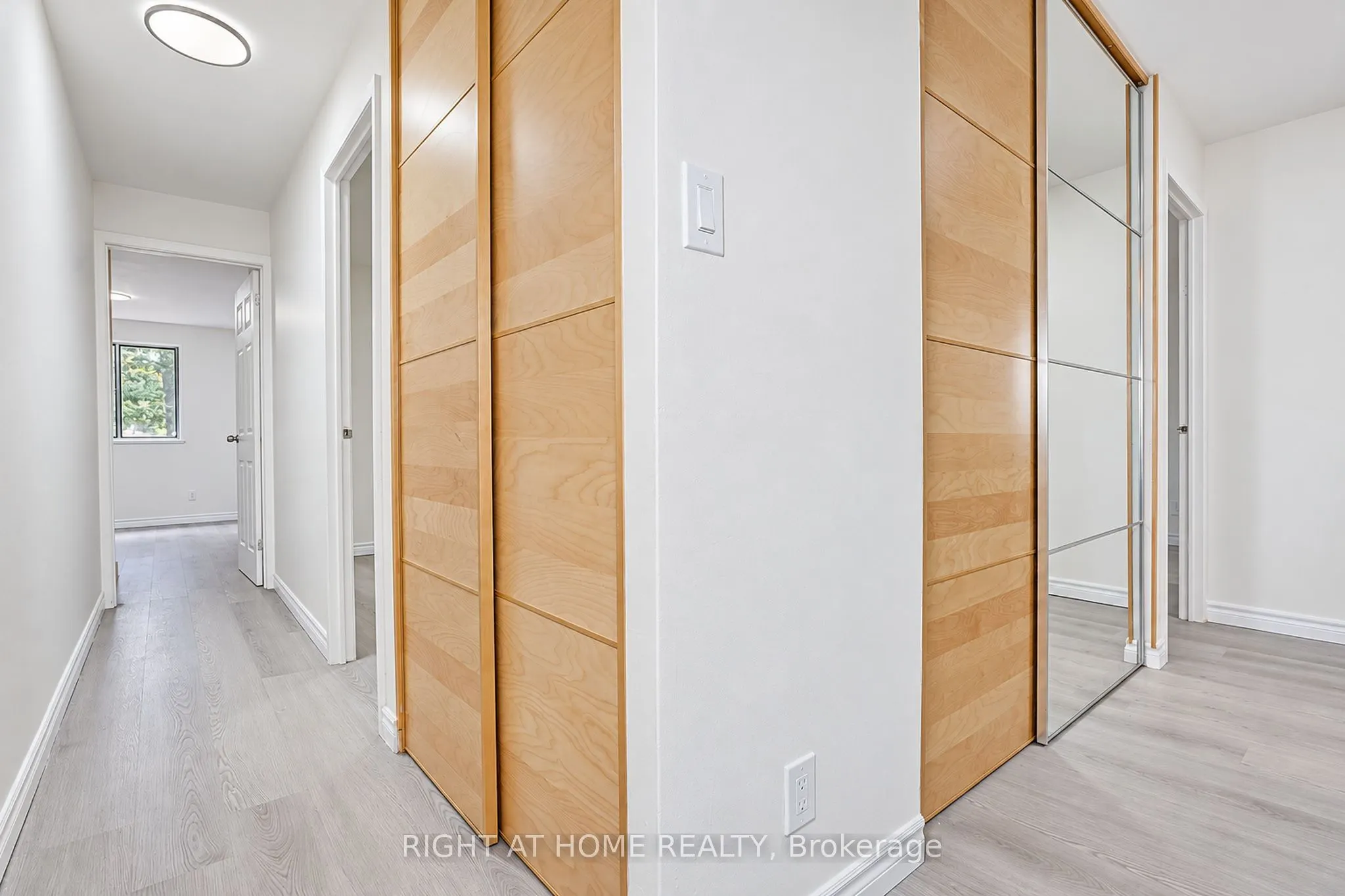 3025 The credit woodlands Drive #109