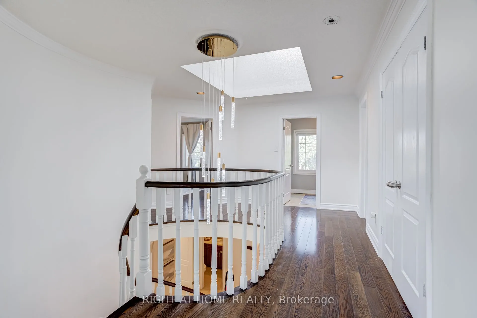 2598 Mason Heights
