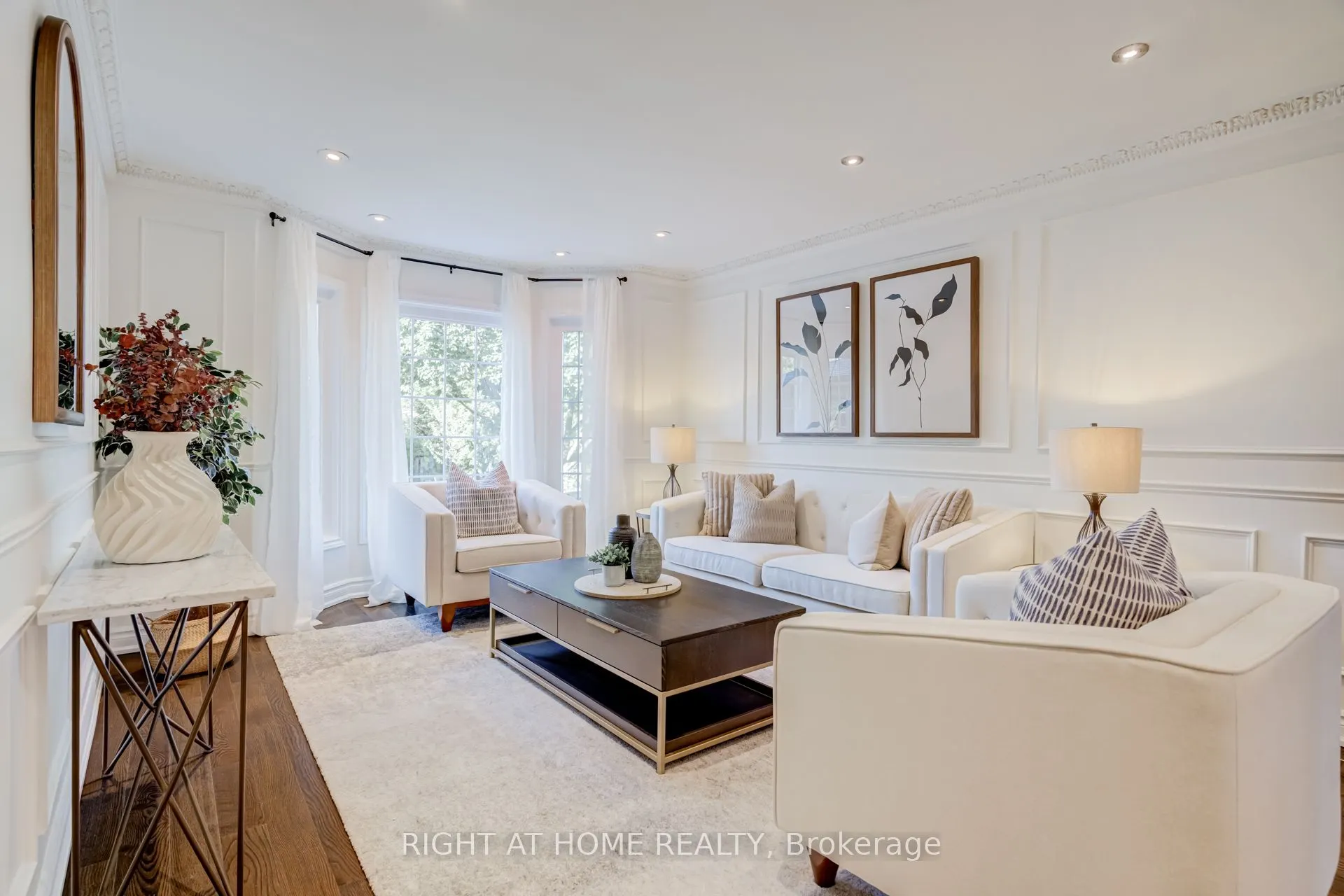 2598 Mason Heights