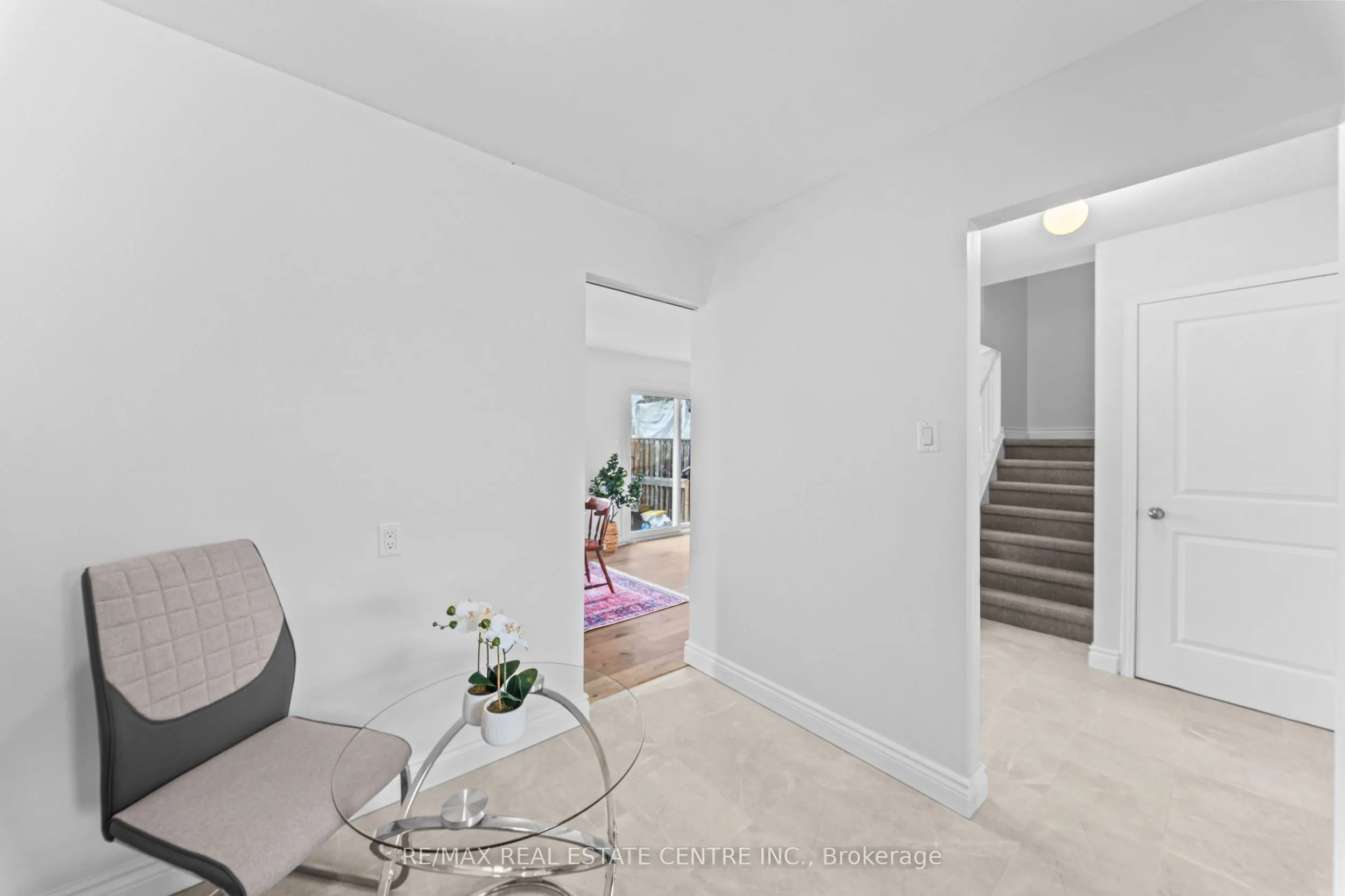 13 Gold Pine Court