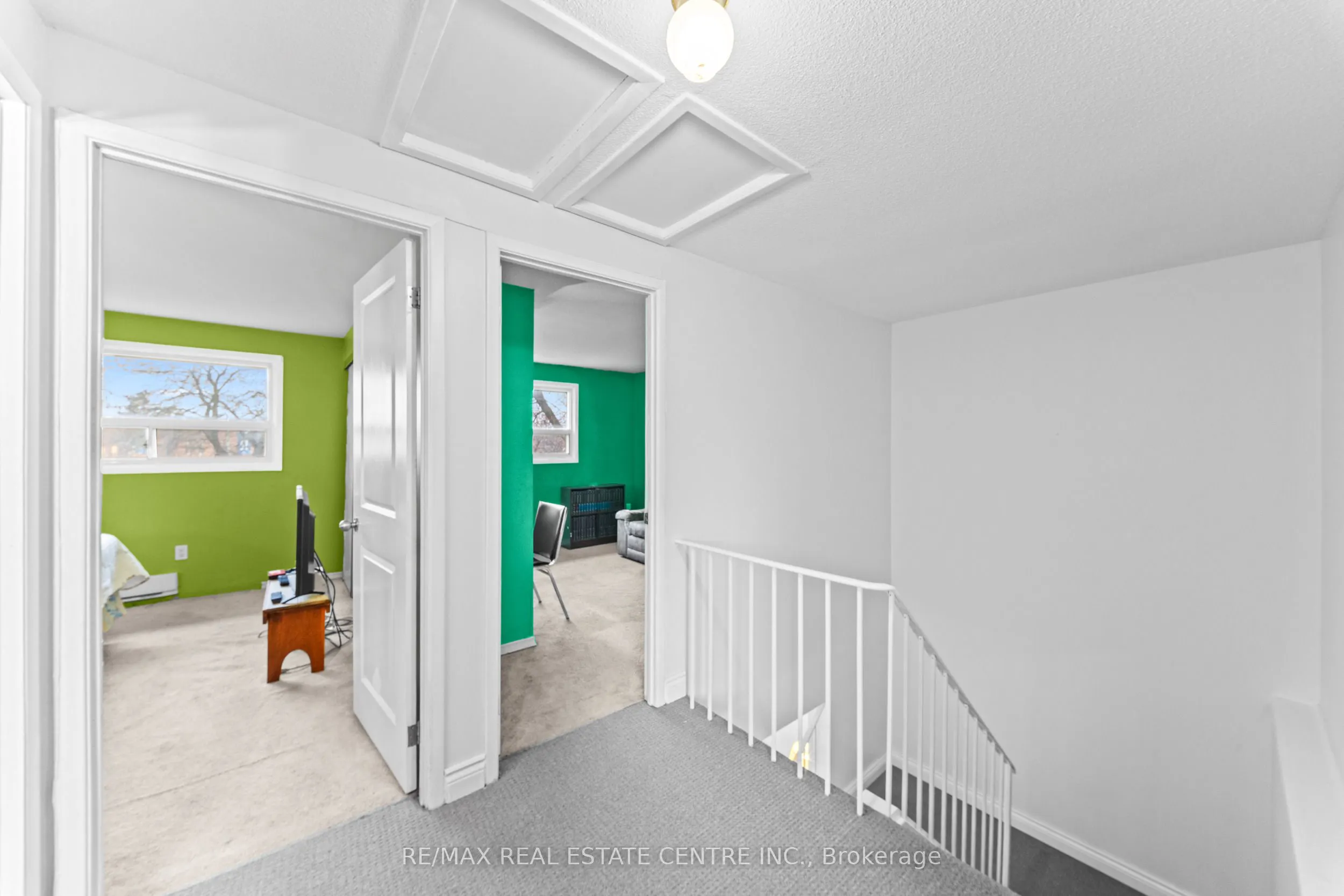 13 Gold Pine Court