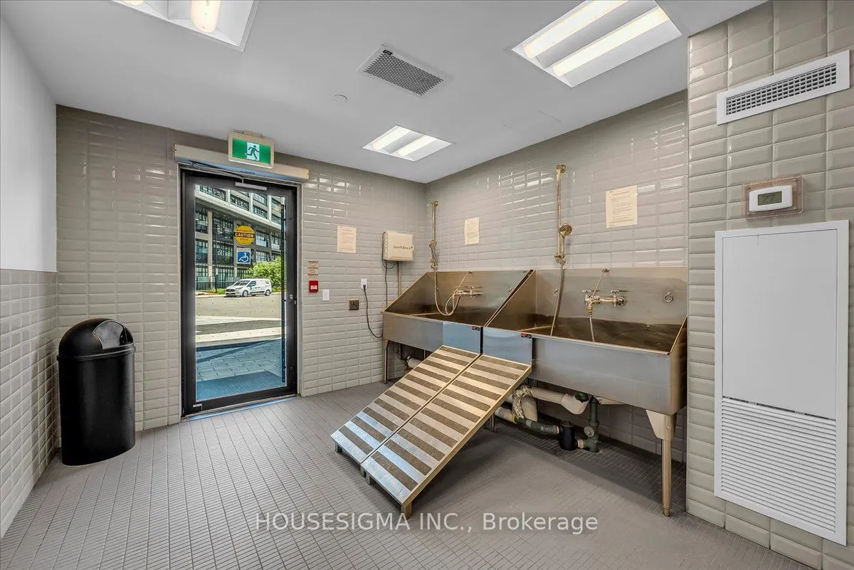50 George Butchart Drive #1006