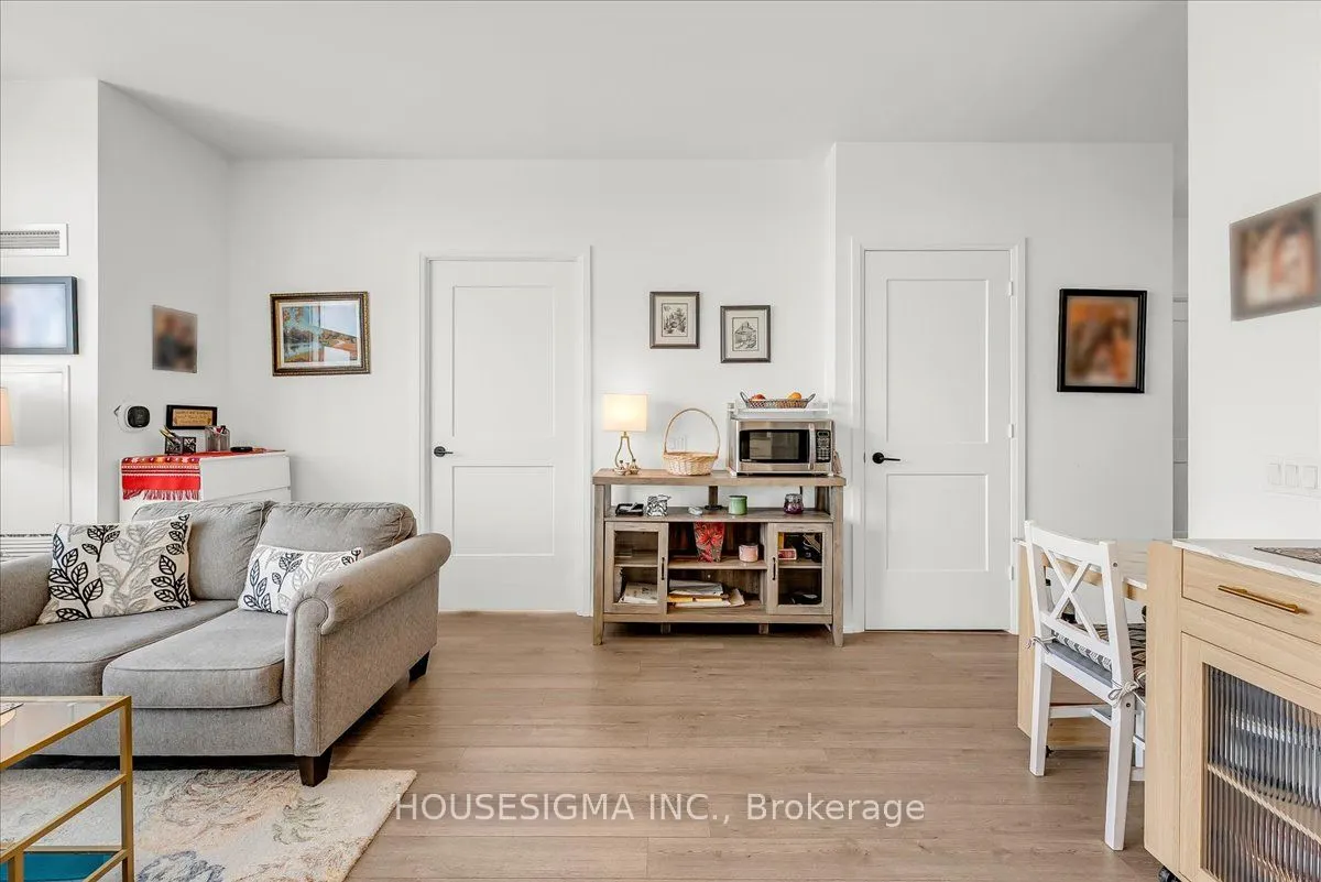 50 George Butchart Drive #1006