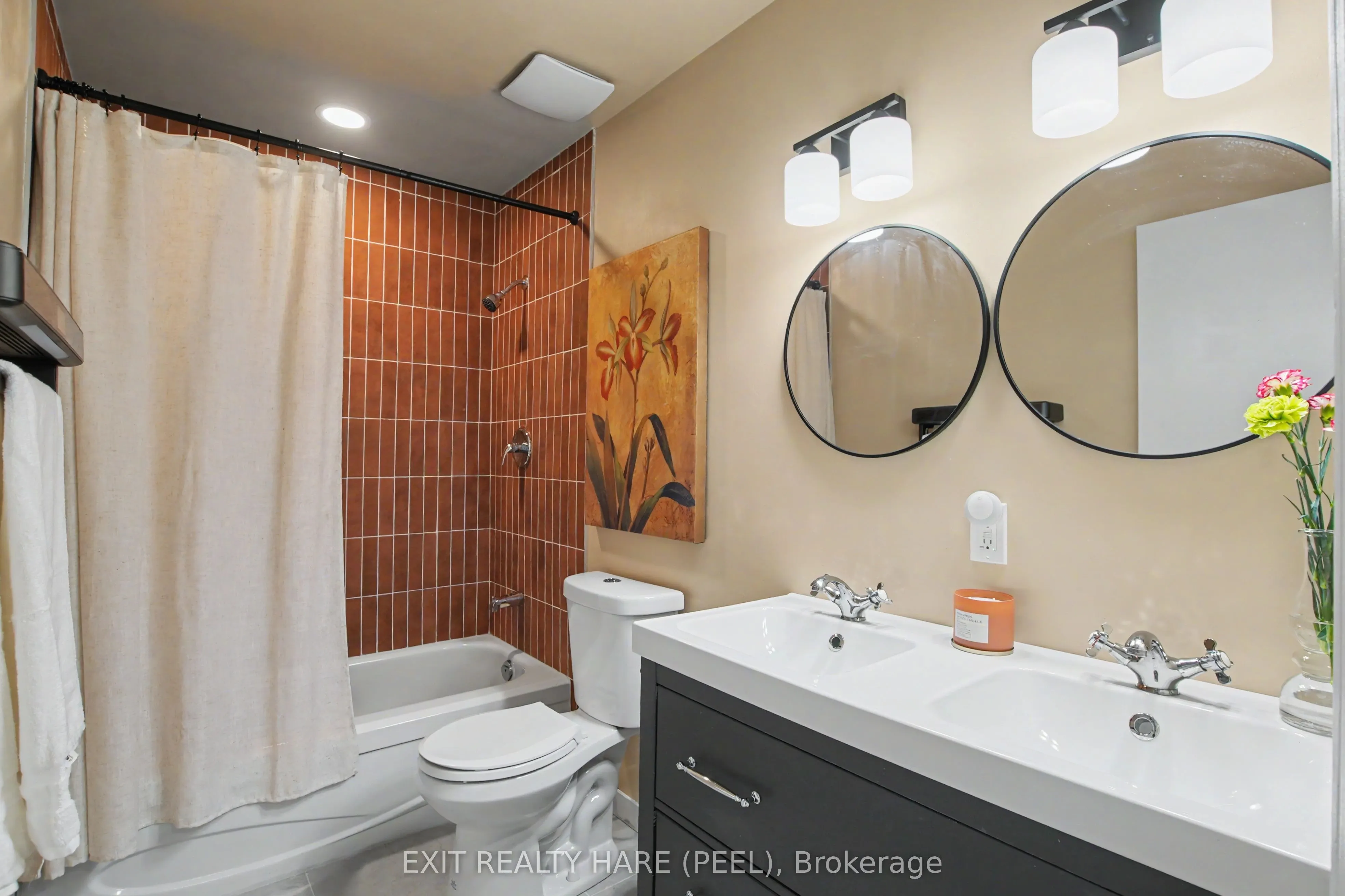 90 Lawrence Avenue #93