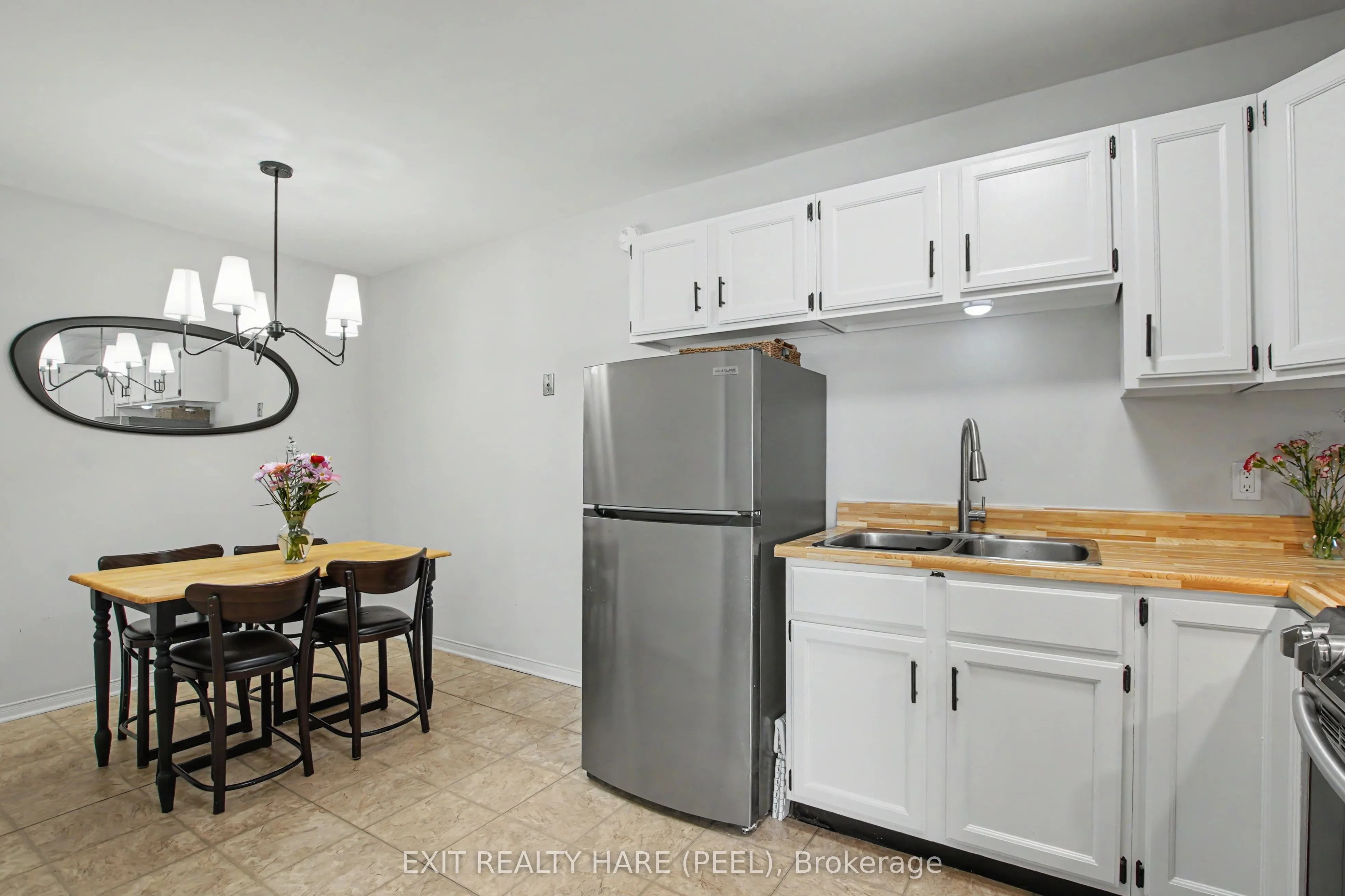 90 Lawrence Avenue #93