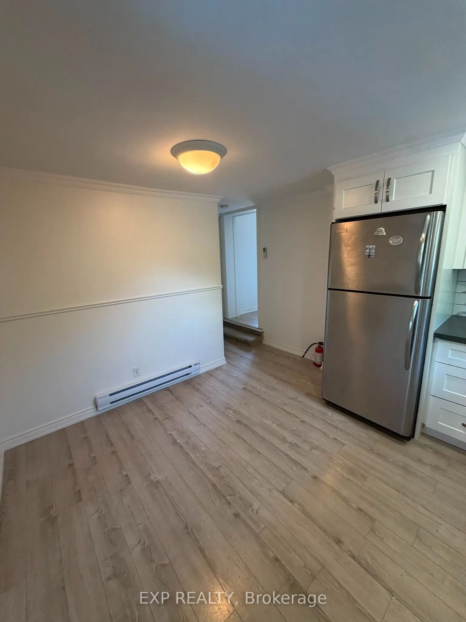 677 Durie Street #4