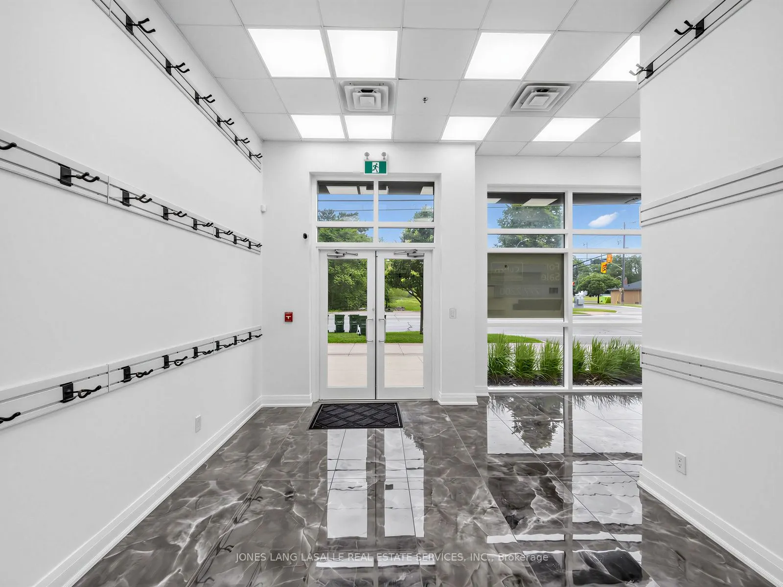 34 Plains Road E #102