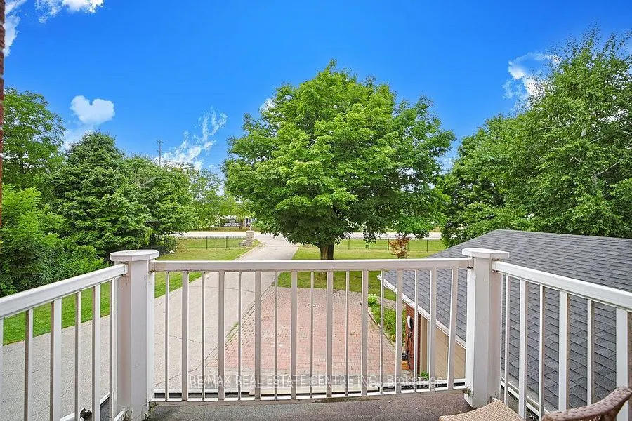 7750 5 Side Road