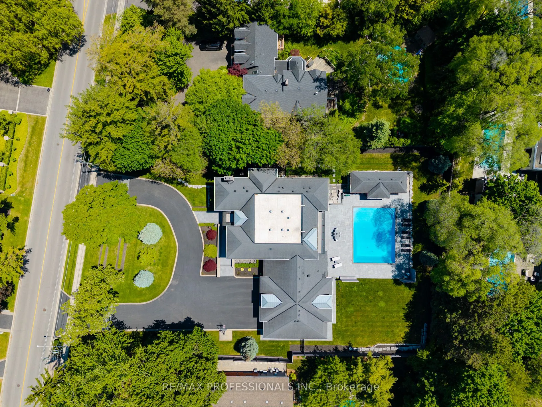 262 Maple Grove Drive