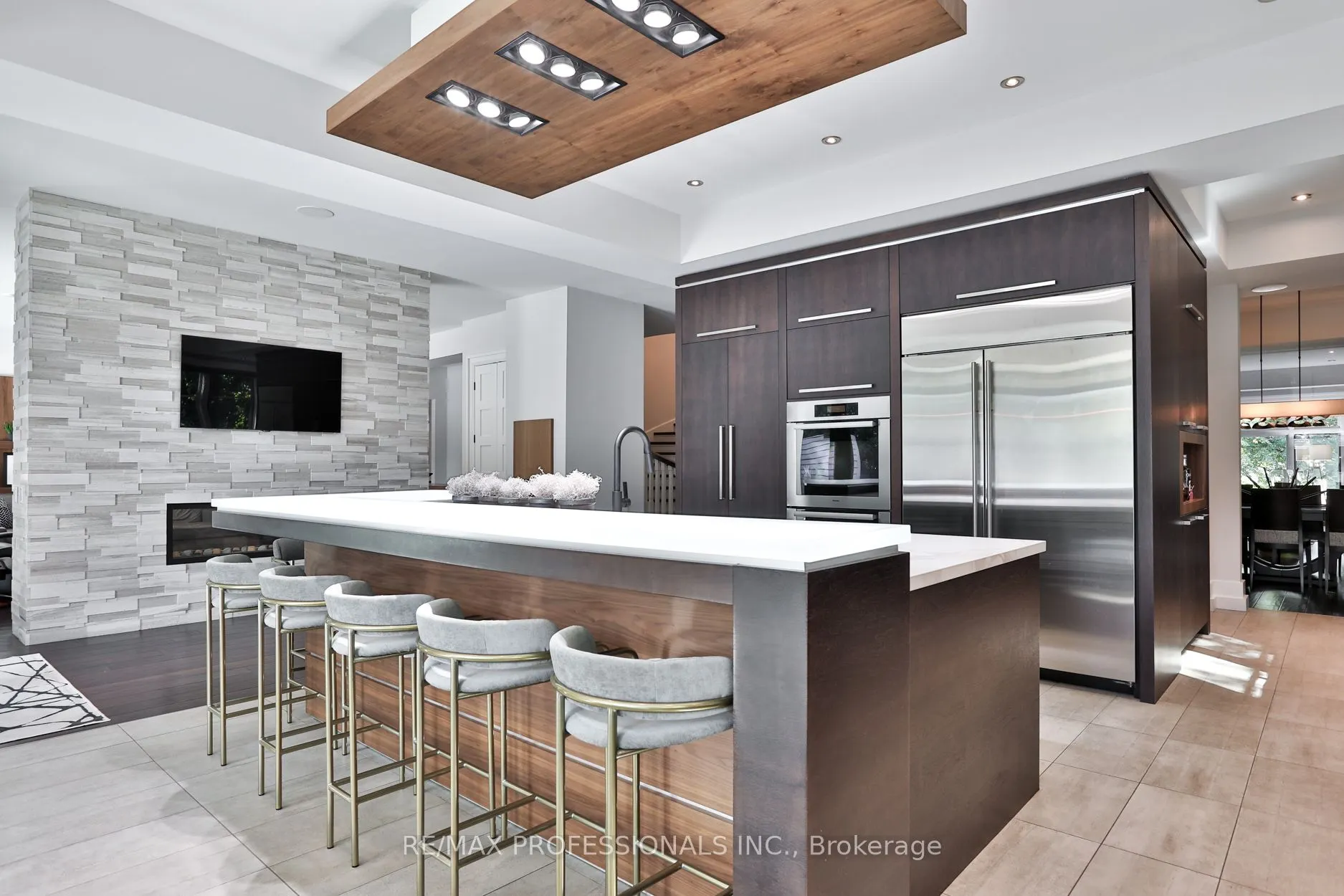 262 Maple Grove Drive