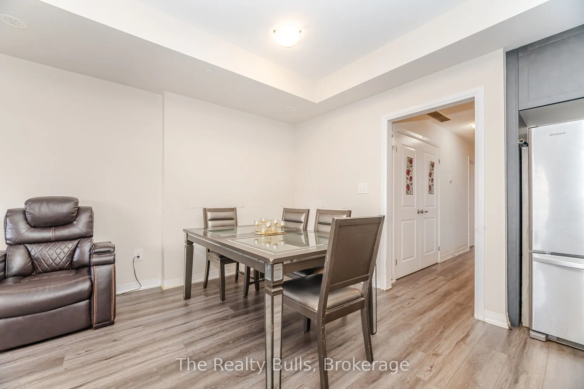 1589 Rose Way #119